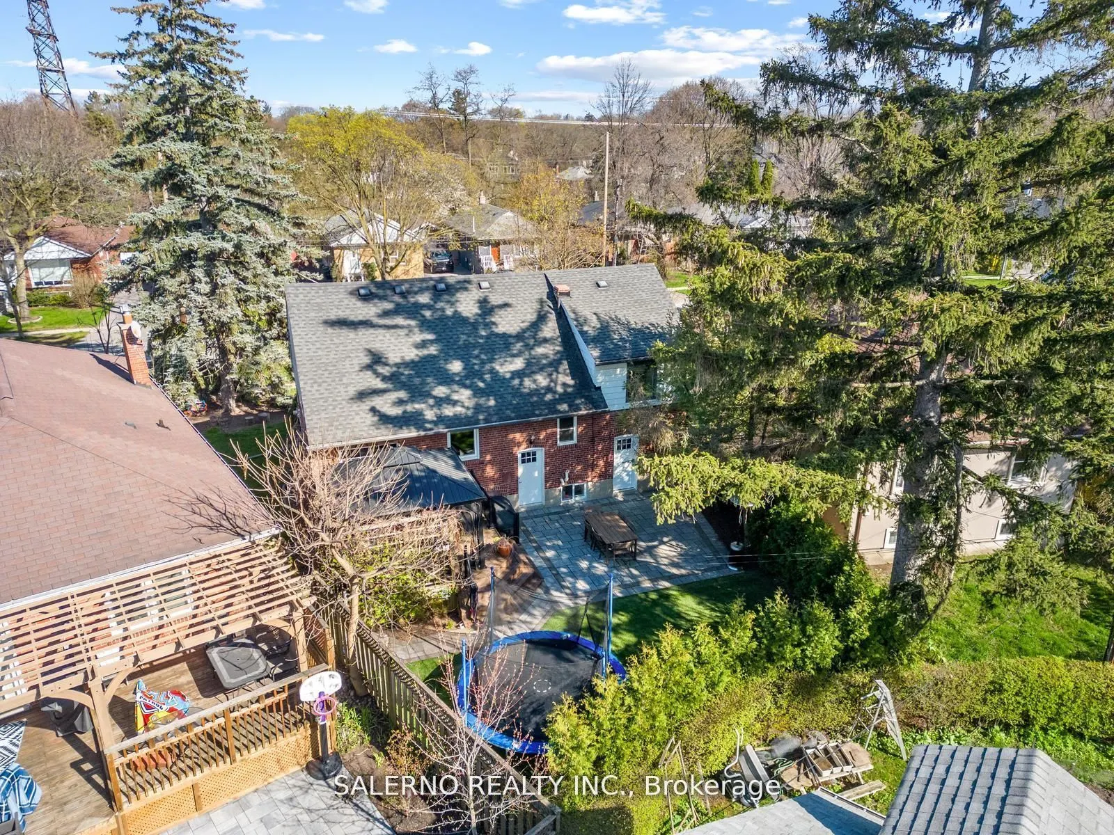 20 Cedarcrest Drive