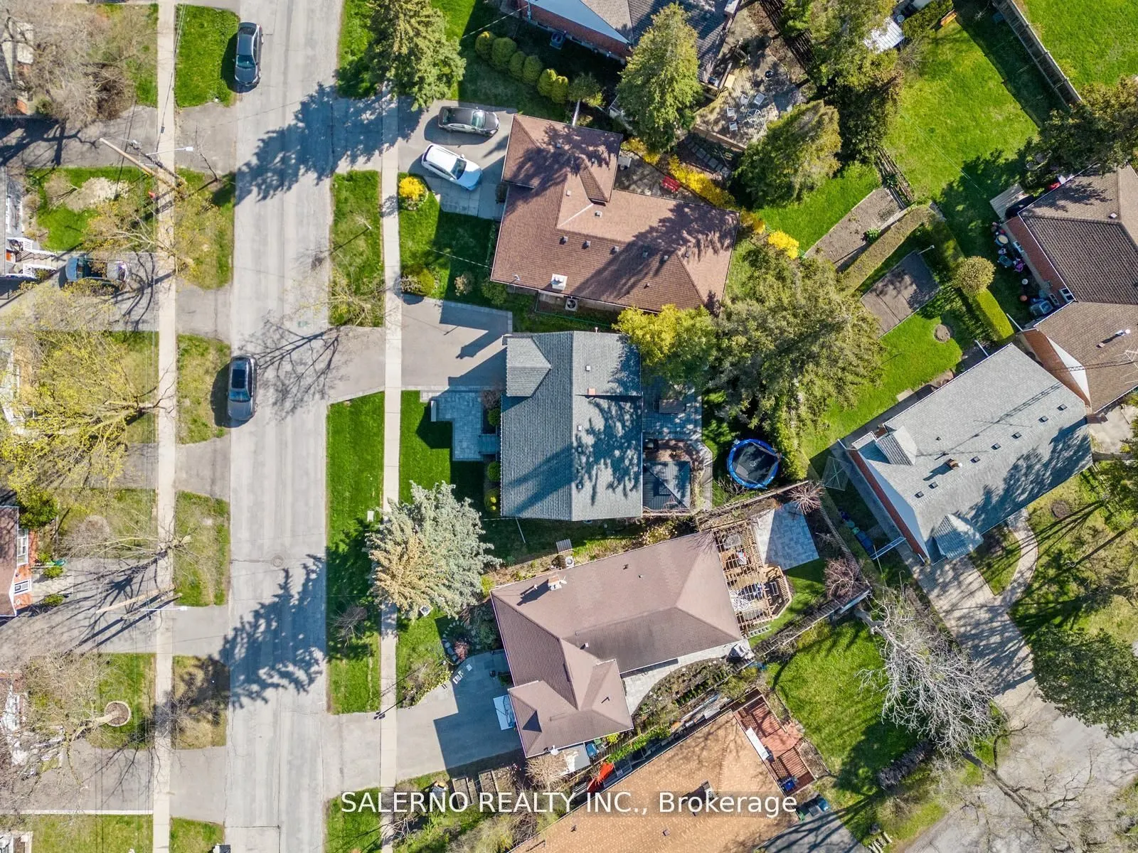 20 Cedarcrest Drive