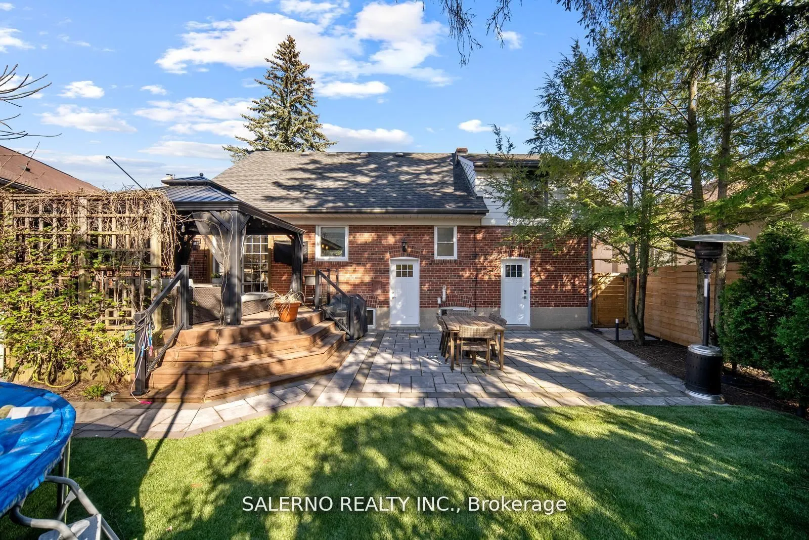 20 Cedarcrest Drive