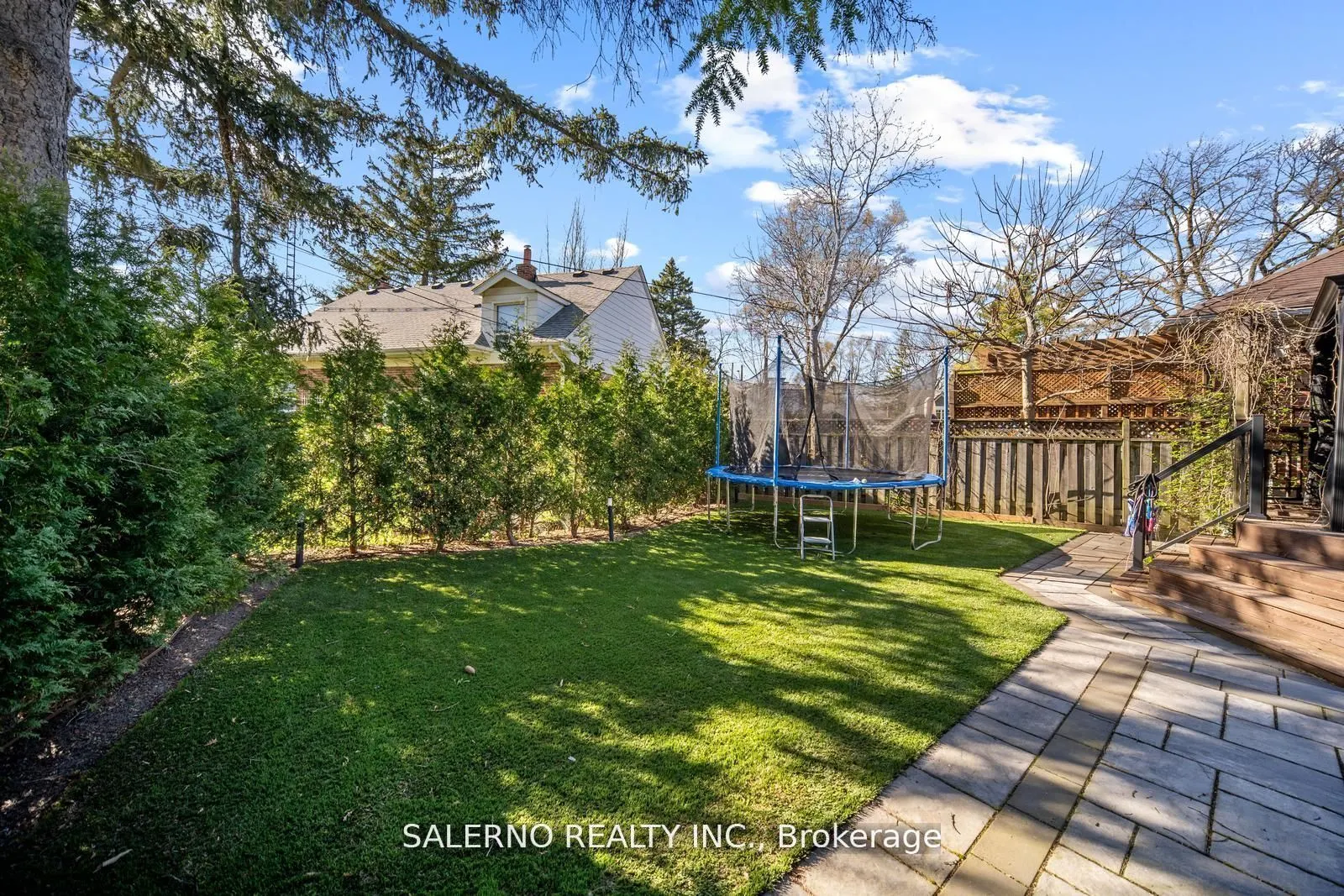 20 Cedarcrest Drive