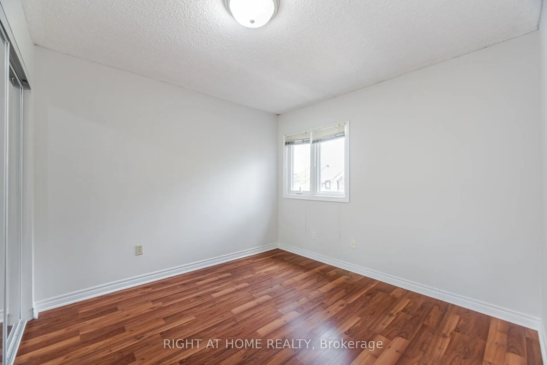 3600 Colonial Drive, #98