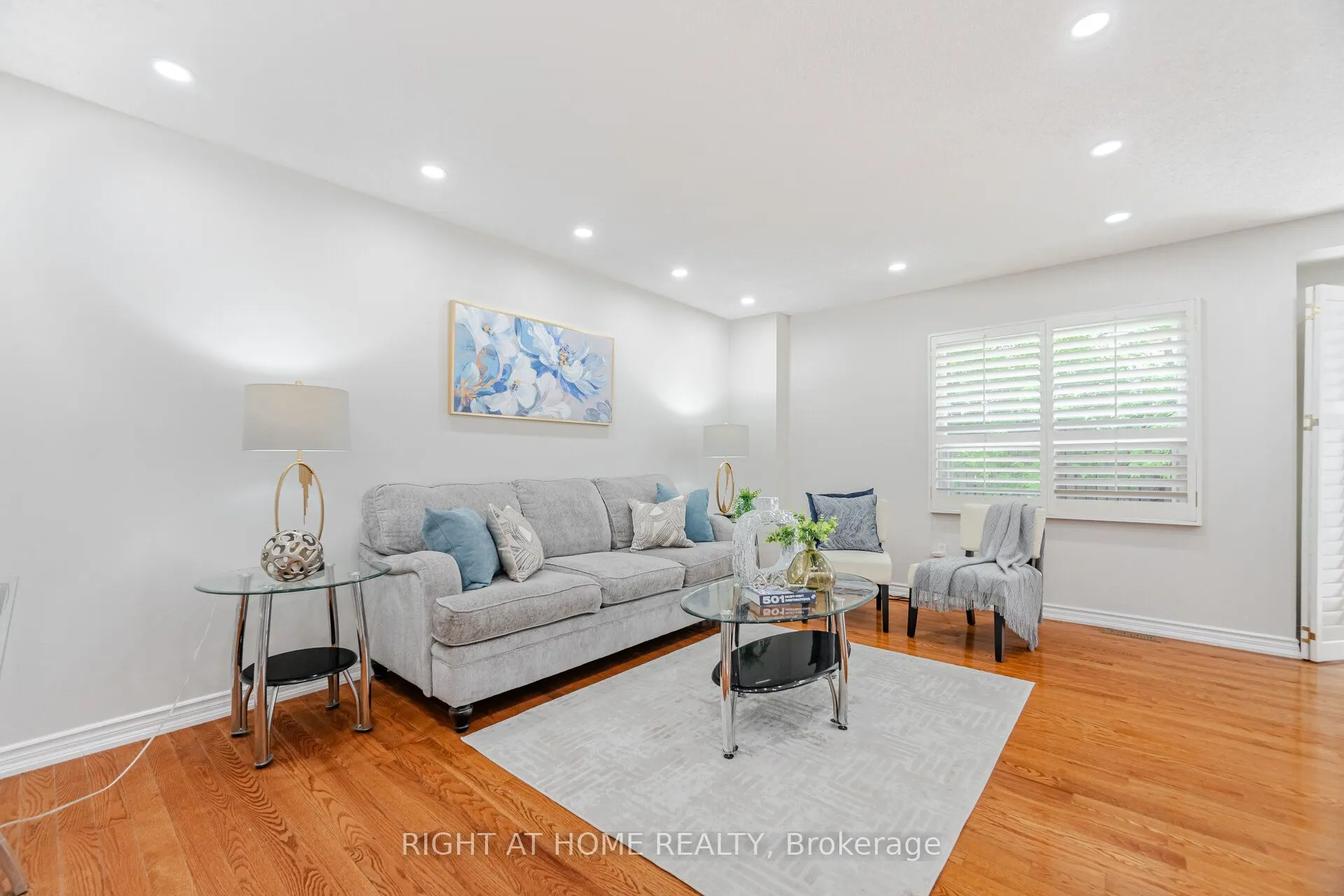 3600 Colonial Drive, #98