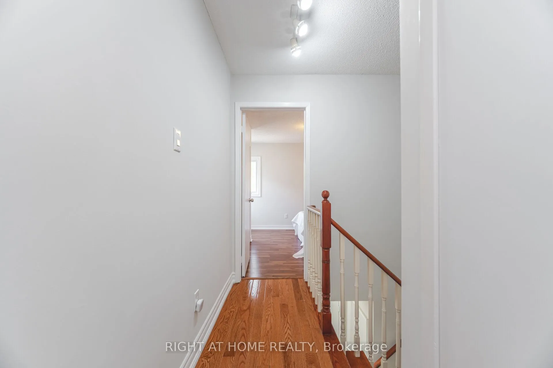 3600 Colonial Drive, #98