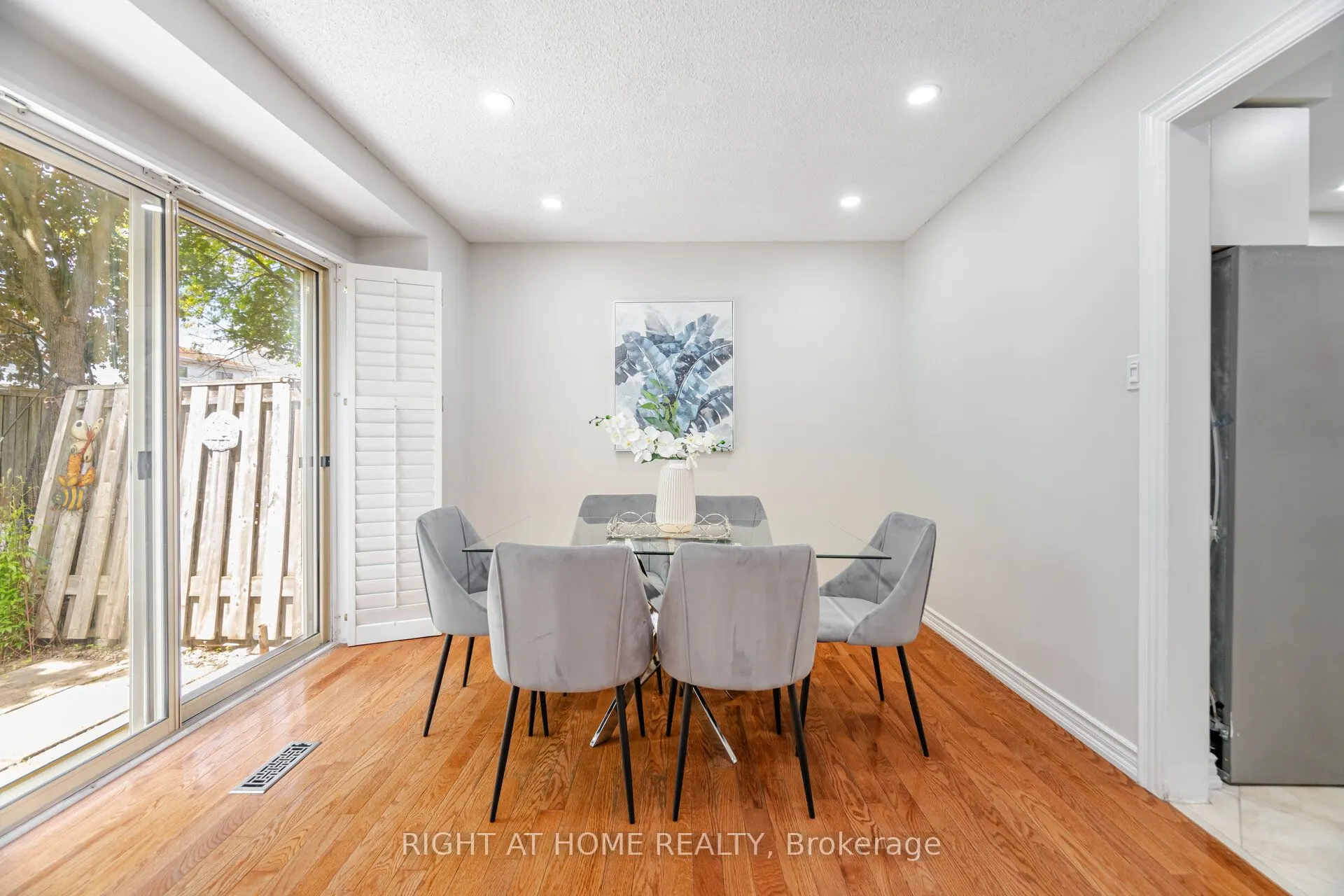 3600 Colonial Drive, #98