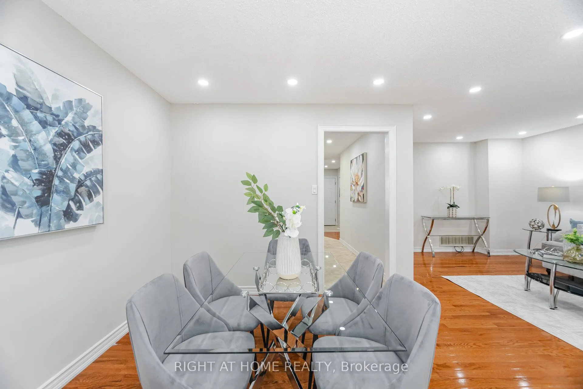 3600 Colonial Drive, #98