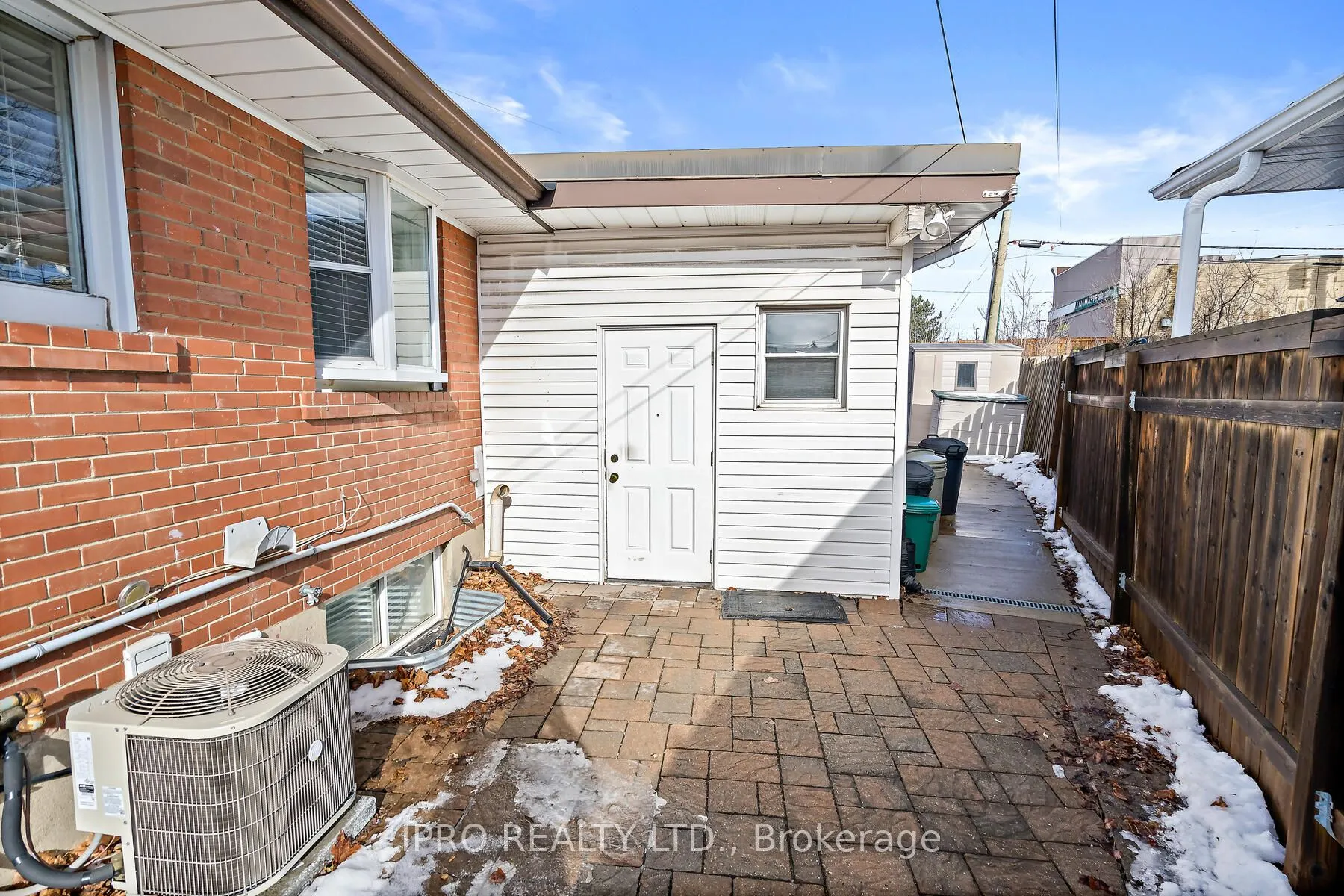 7 Rexway Drive