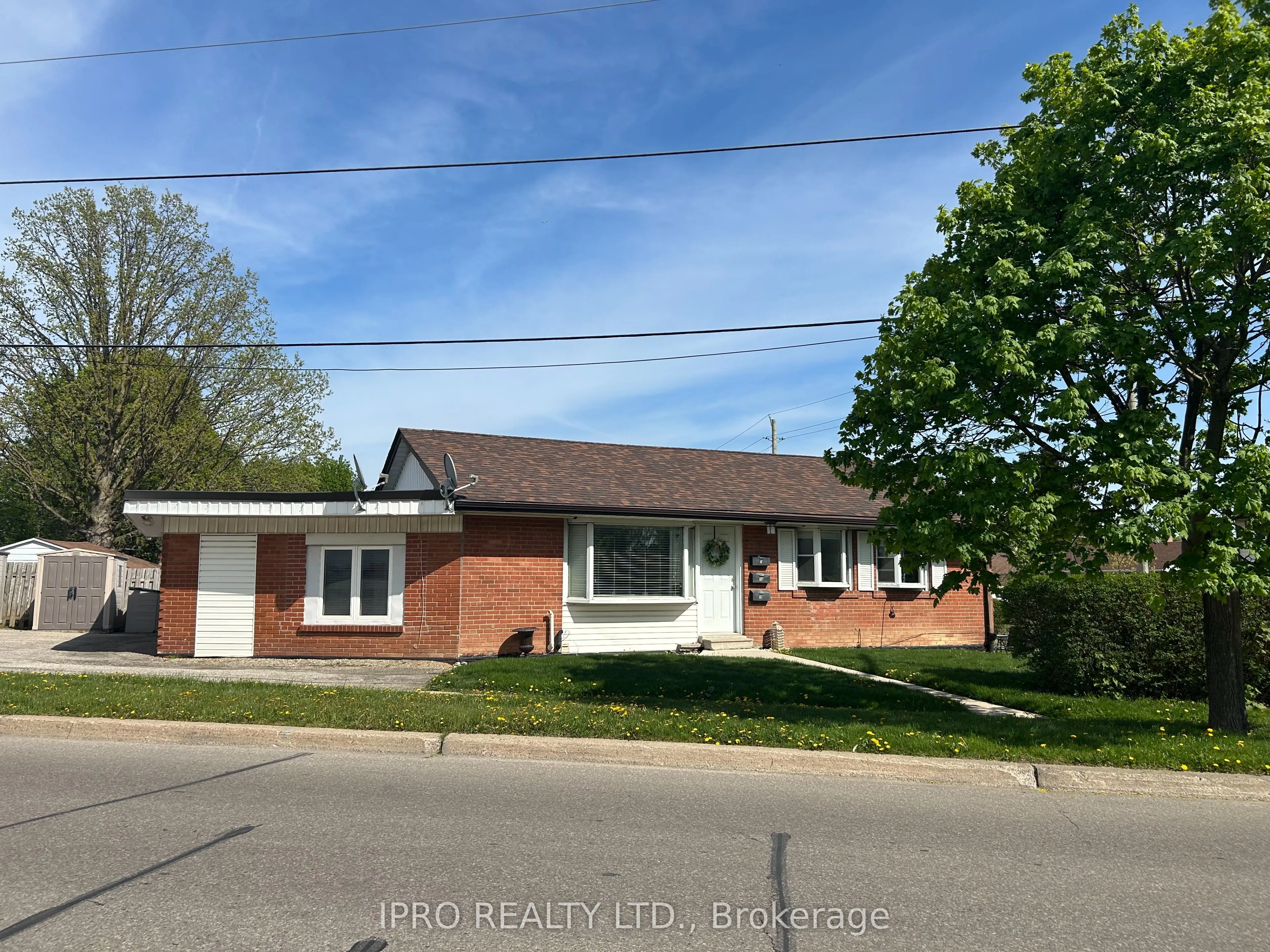 7 Rexway Drive