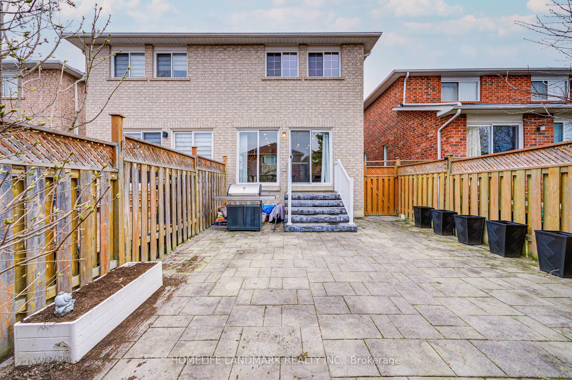 1141 Foxglove Place