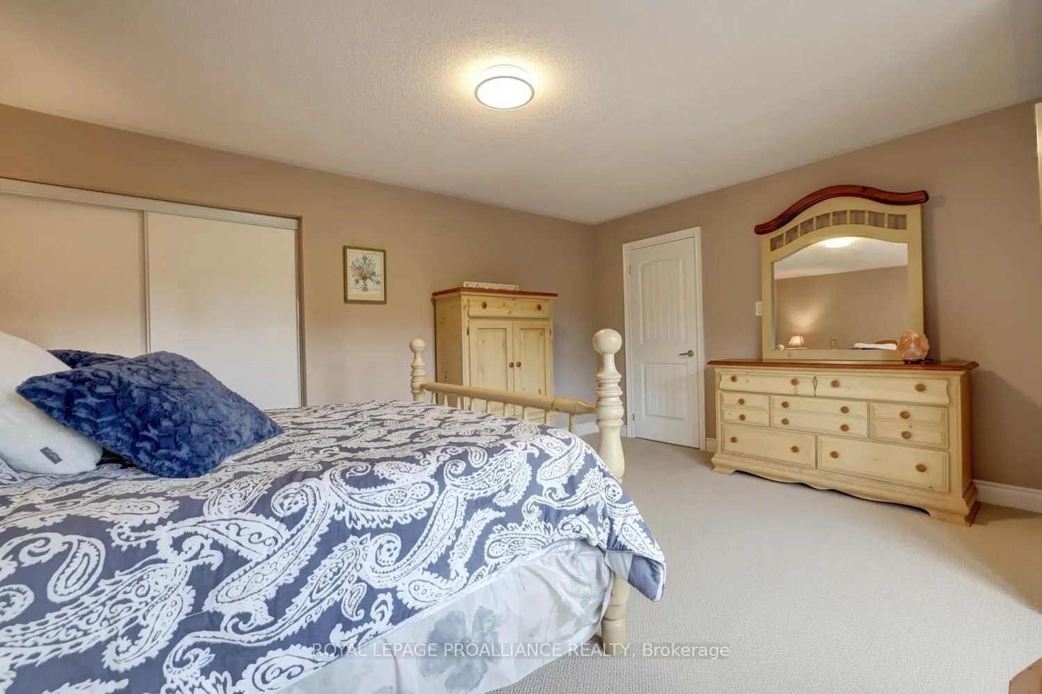 497 Cusick Circle