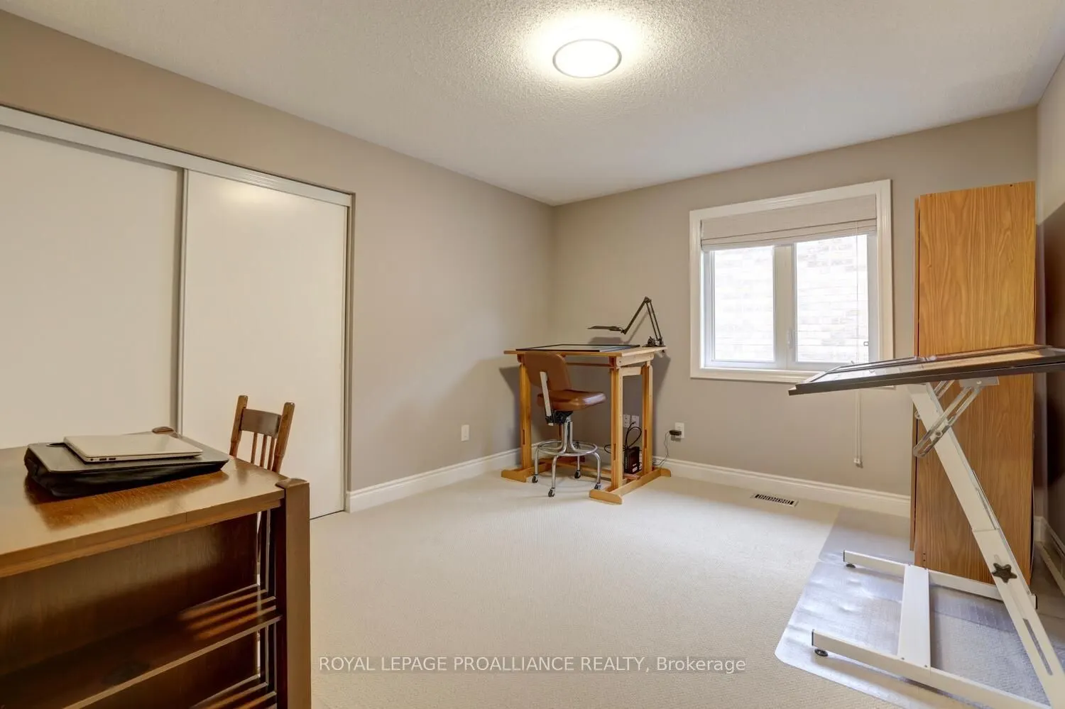 497 Cusick Circle