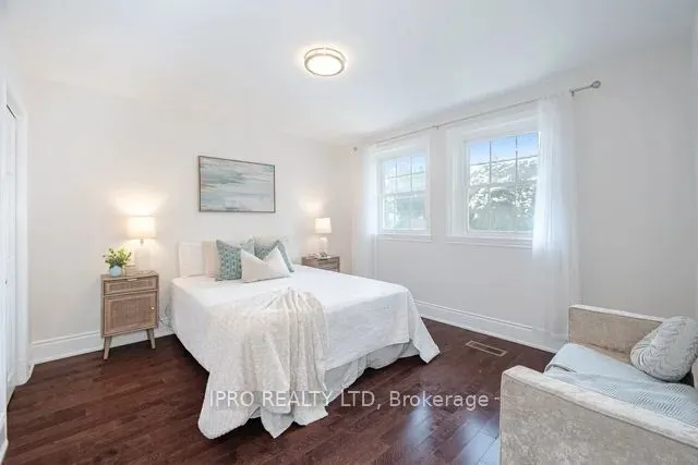 42 Hillside Drive