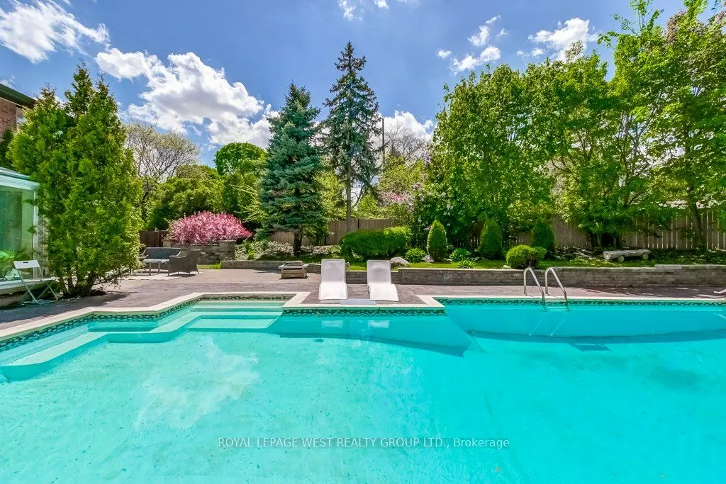 41 Vancho Crescent