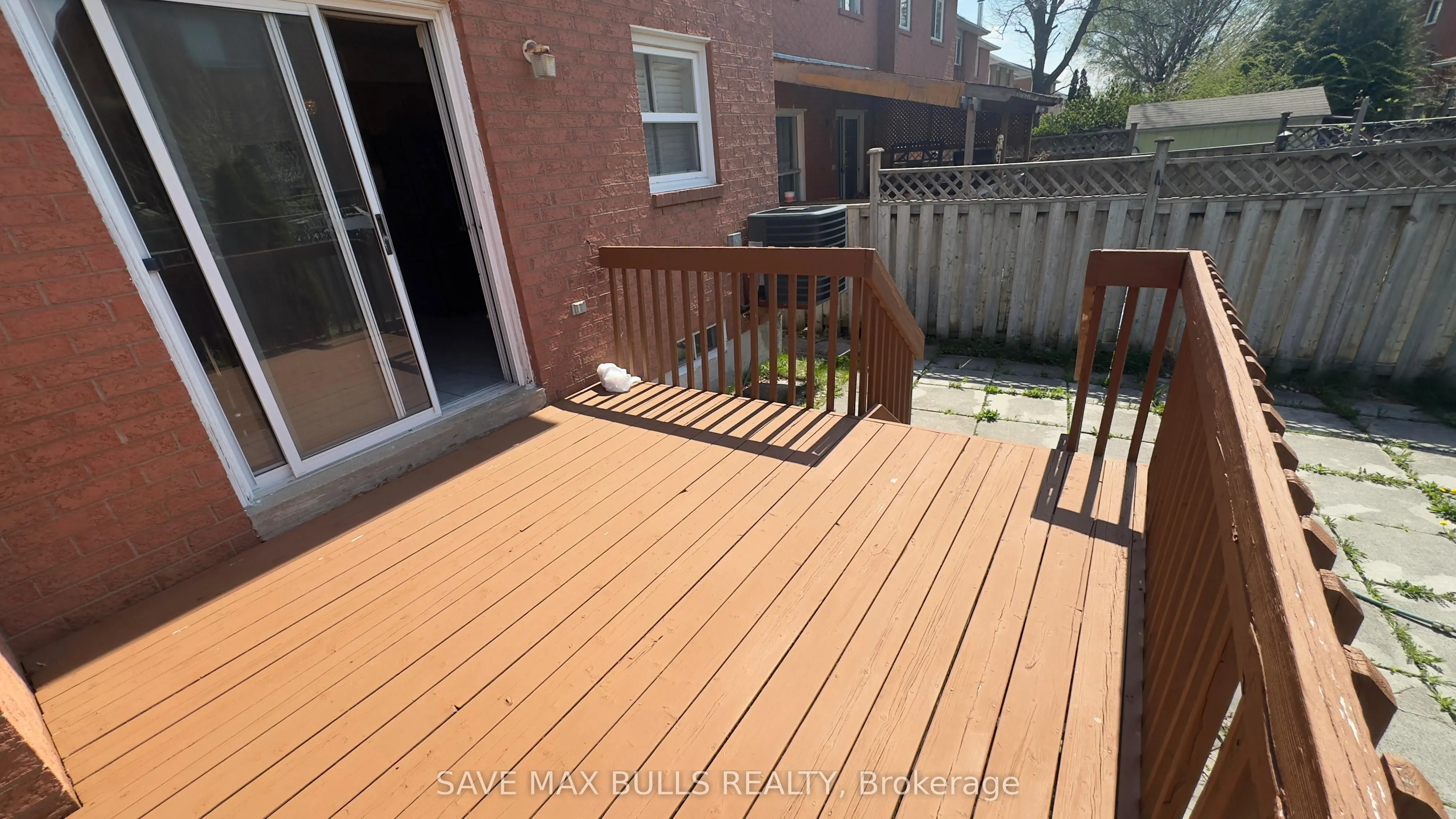 146 Toba Crescent