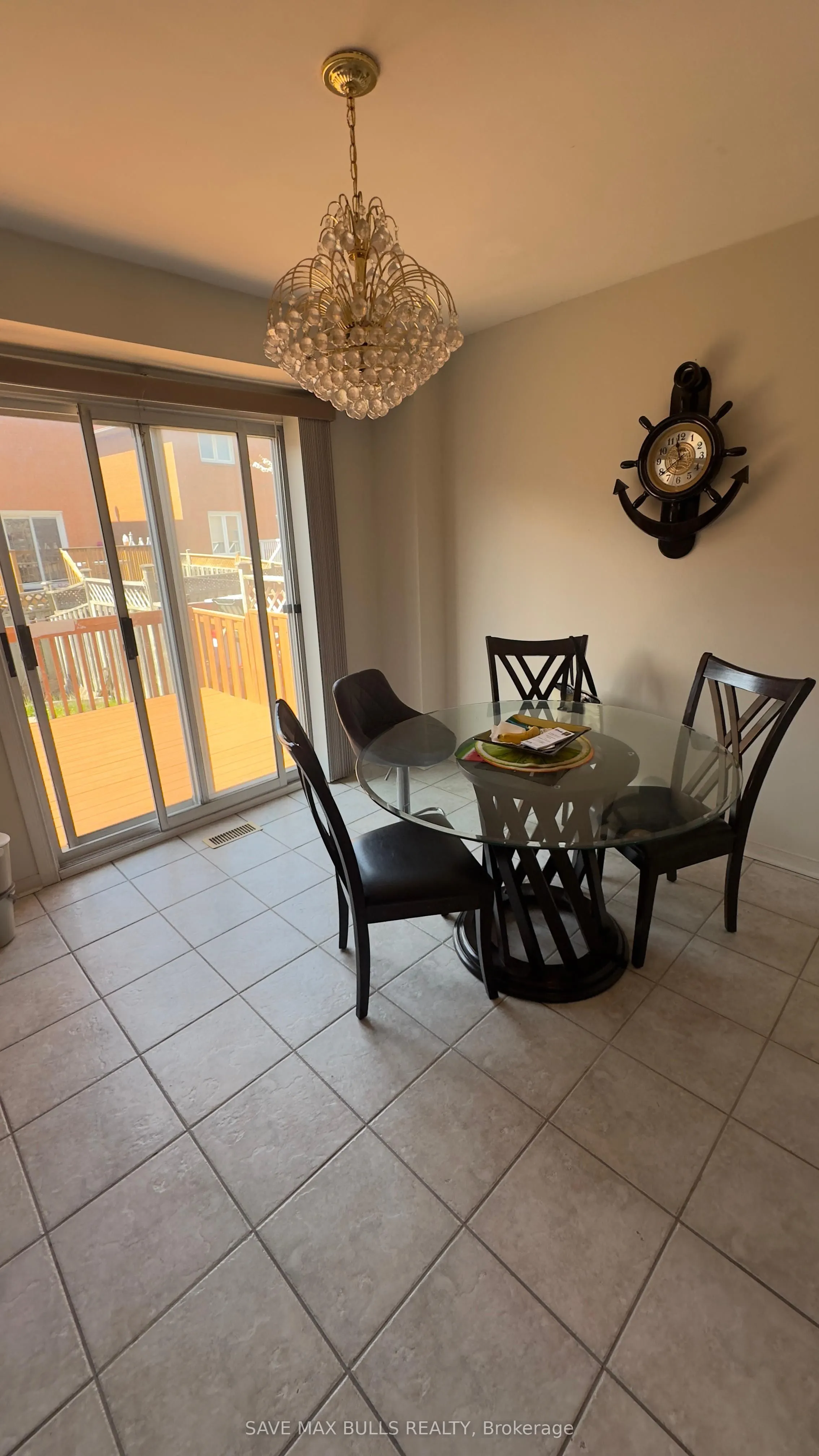 146 Toba Crescent