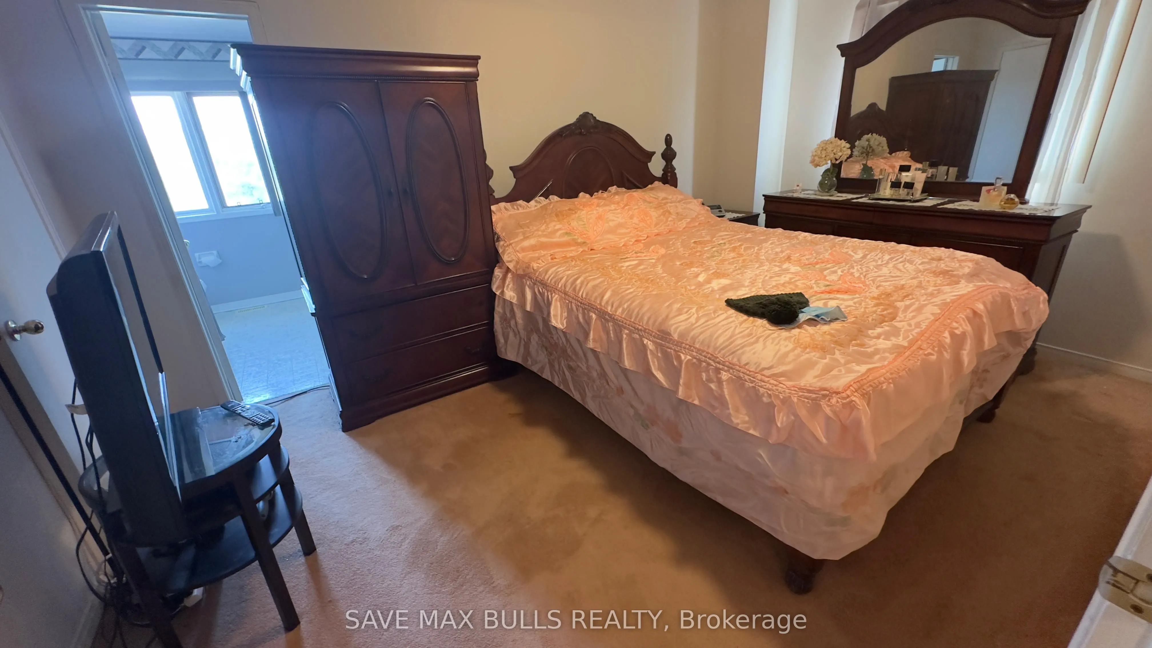 146 Toba Crescent