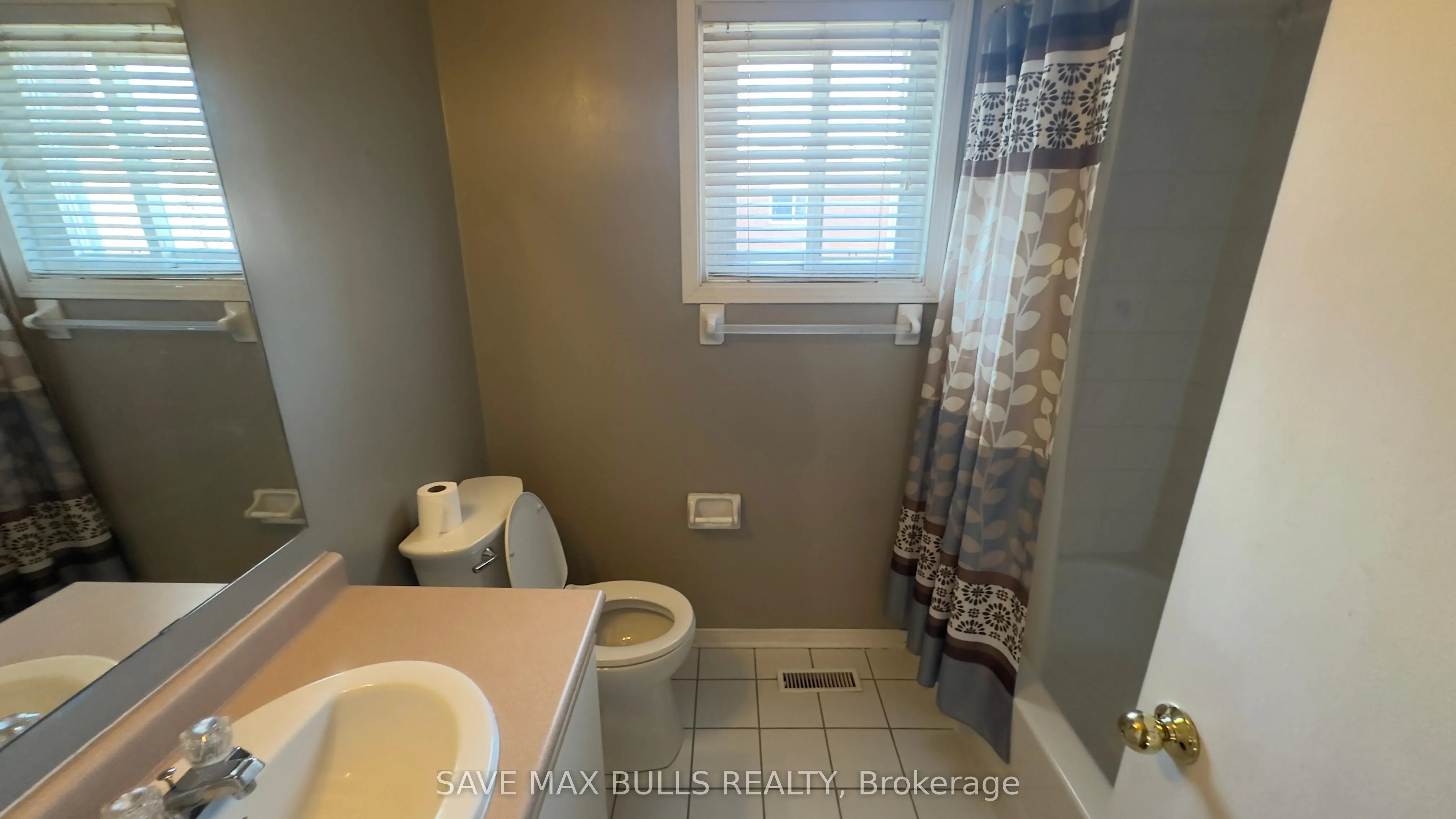 146 Toba Crescent