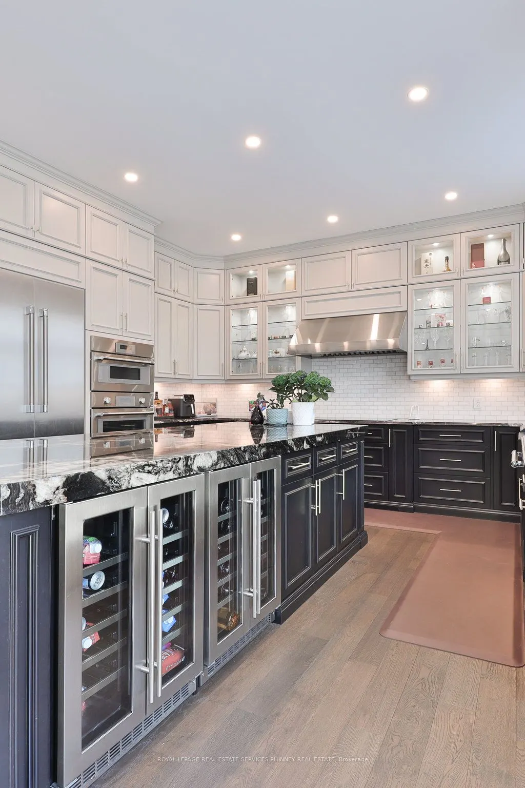 3318 Merion Gardens