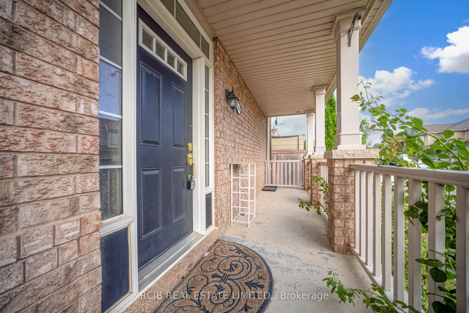 14 Alboreto Way