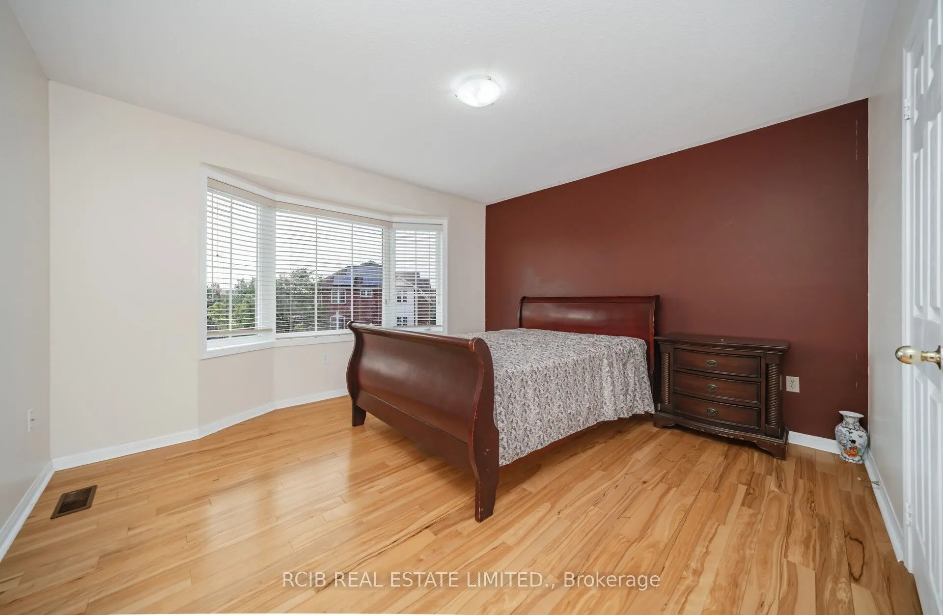 14 Alboreto Way