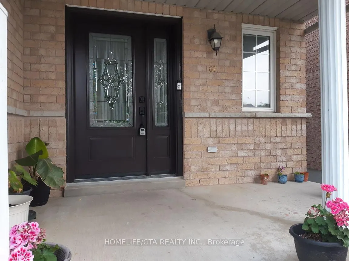 82 Treasure Drive