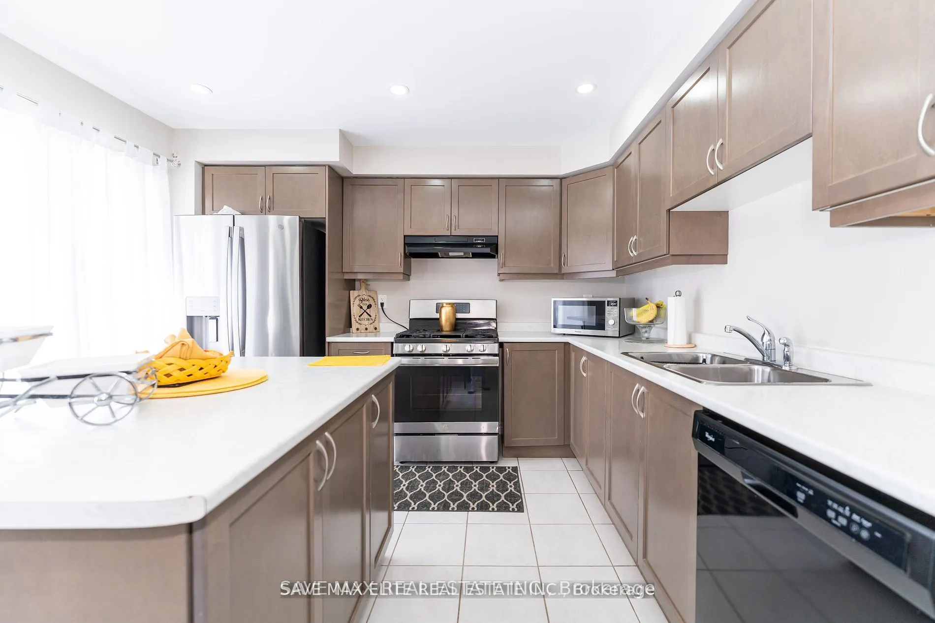 30 Metro Crescent