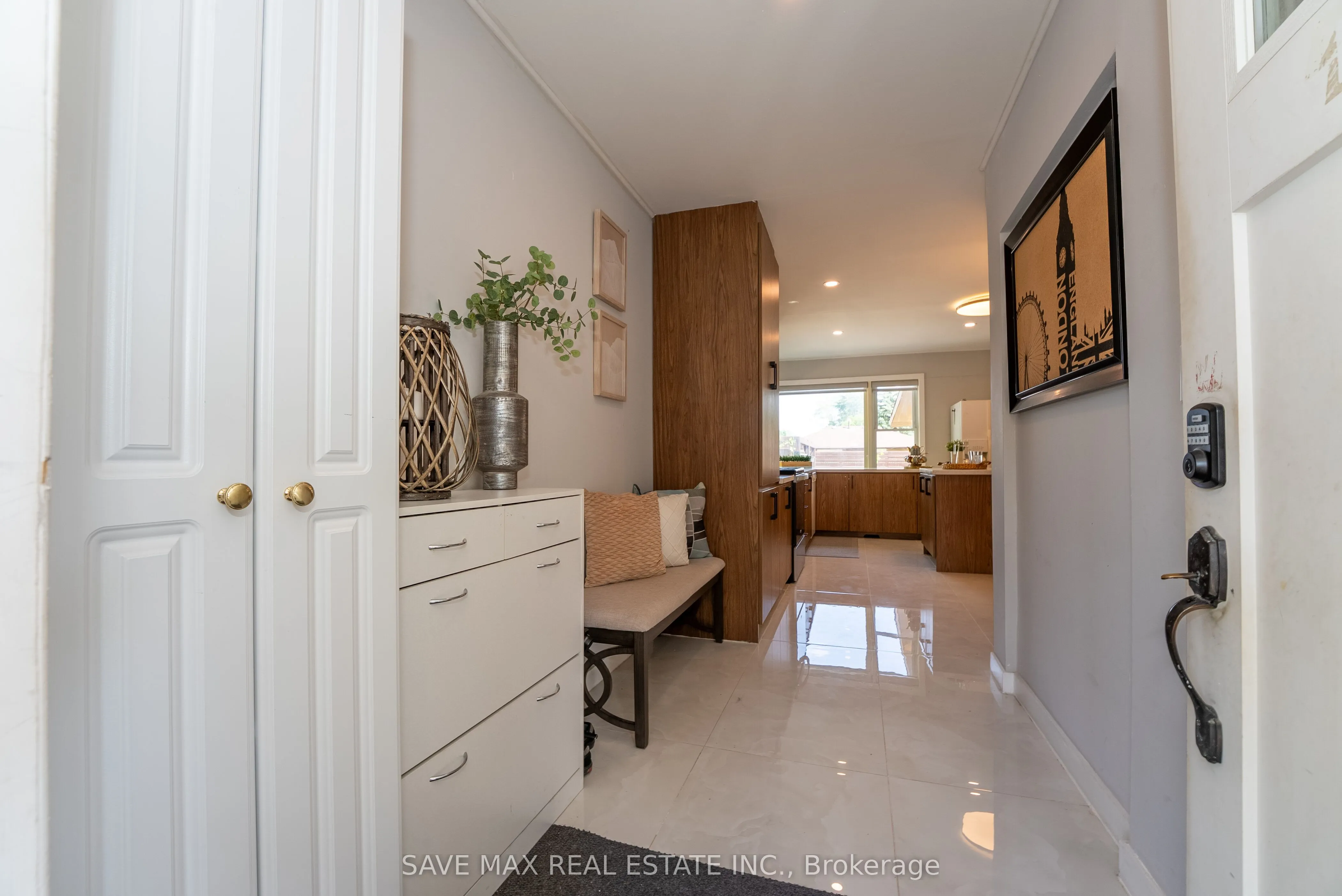 69 Eldomar Avenue