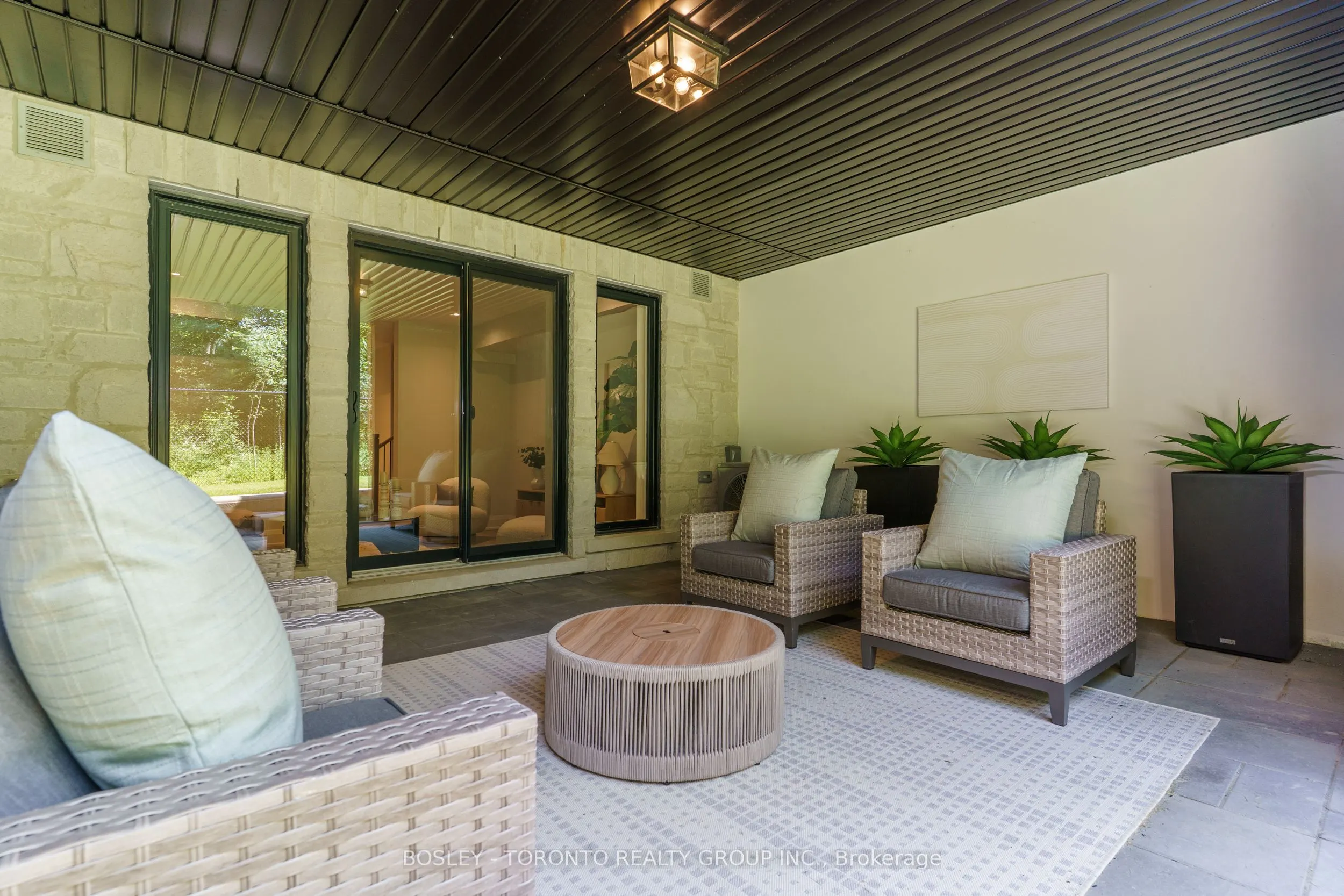 1138 Mona Road, #18