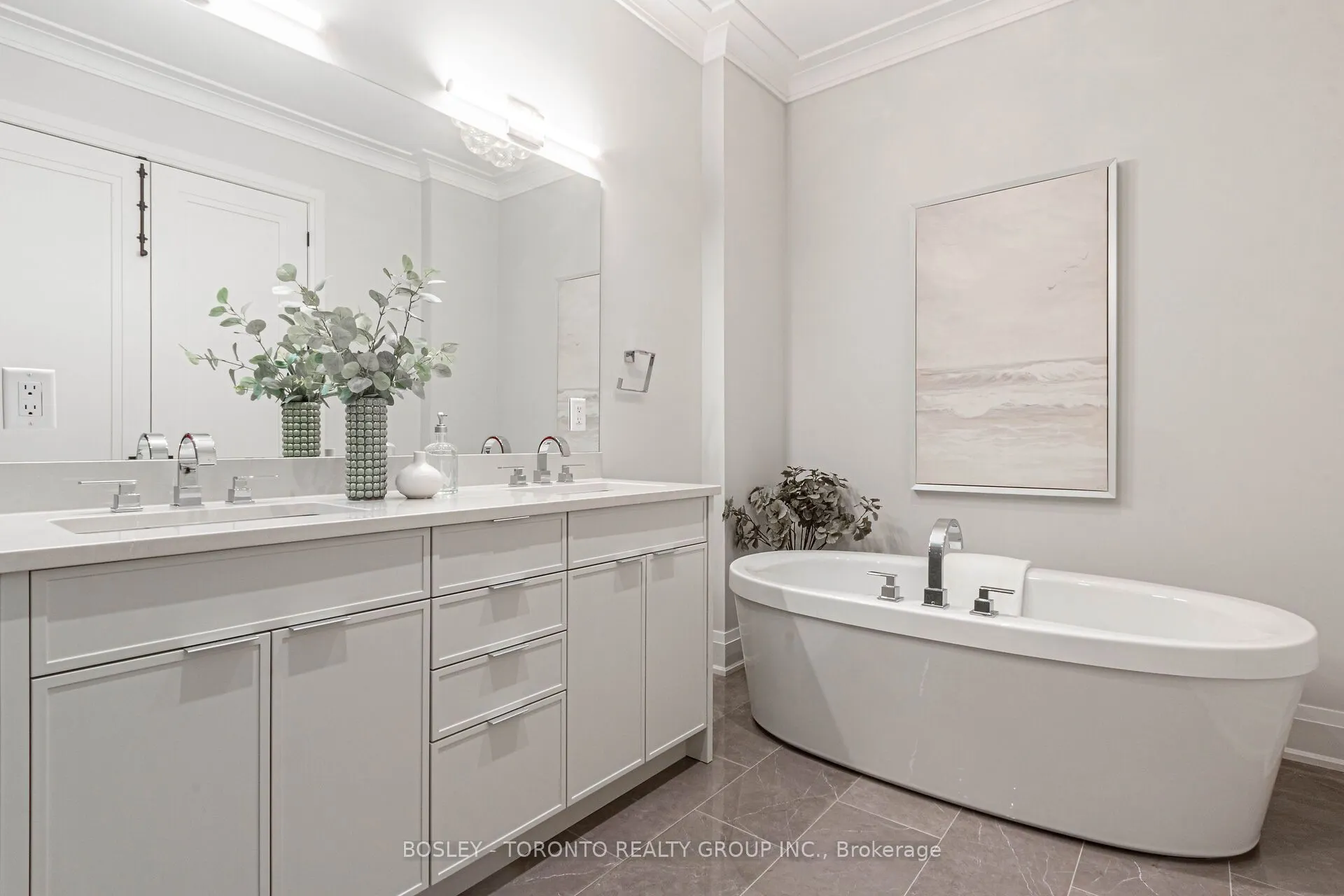 1138 Mona Road, #18
