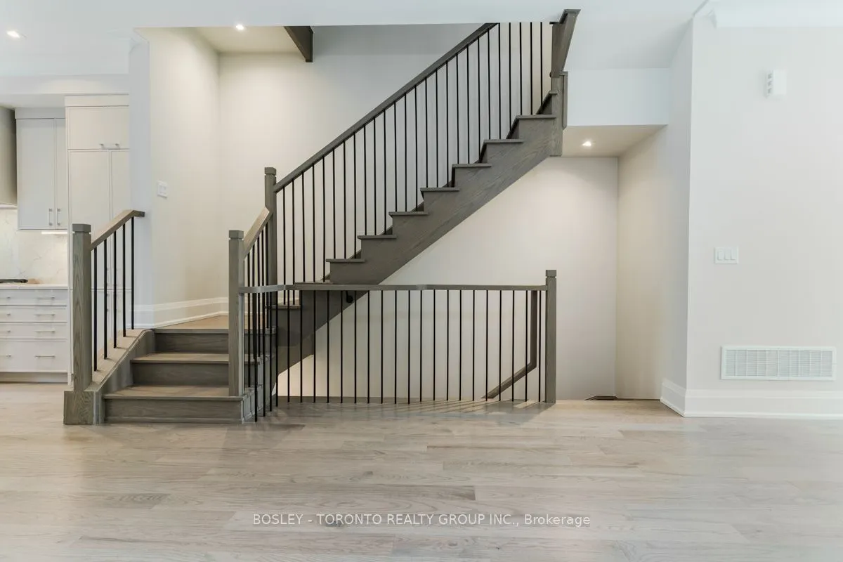1138 Mona Road, #18