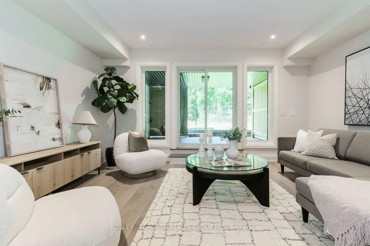 1138 Mona Road, #18