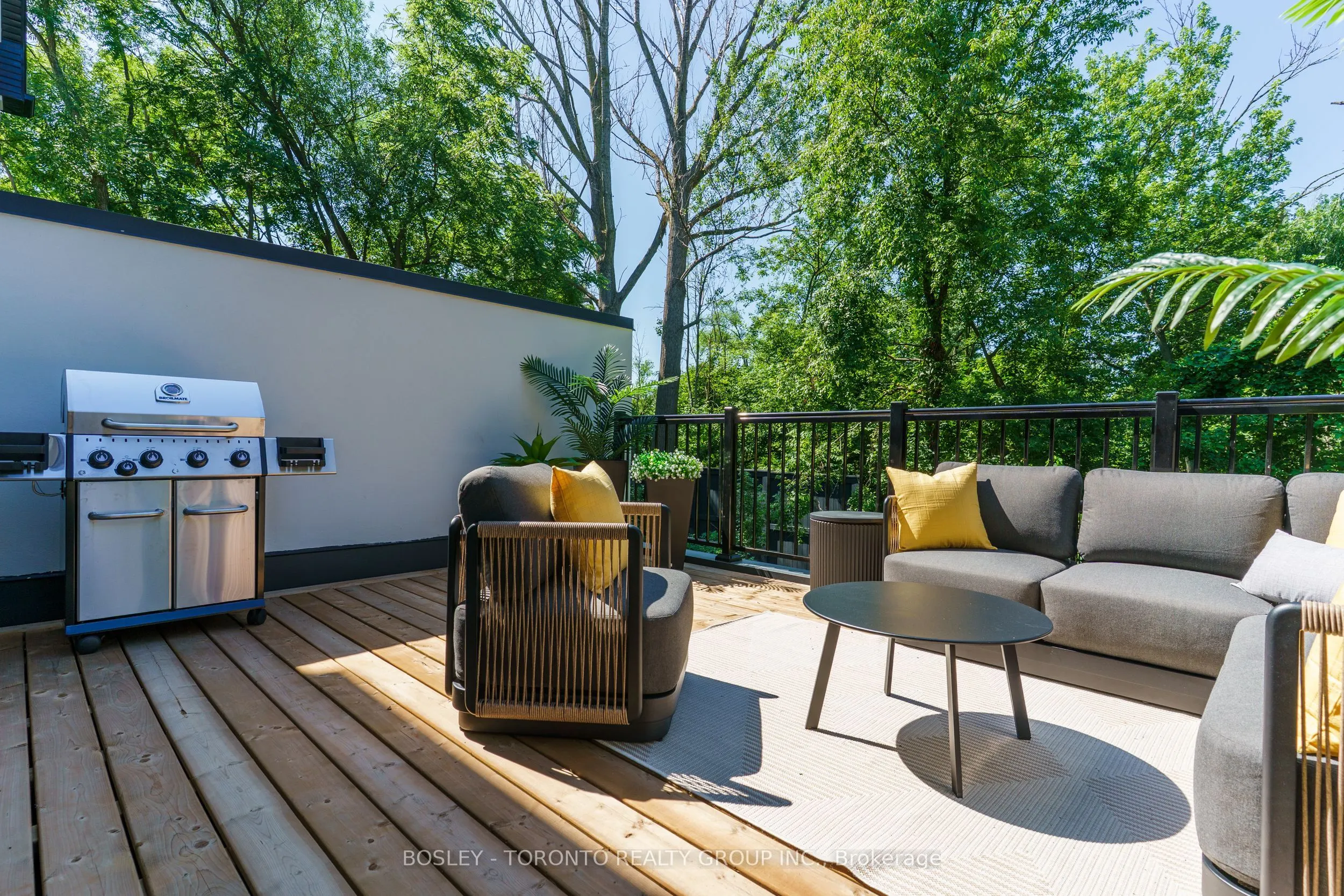 1138 Mona Road, #18