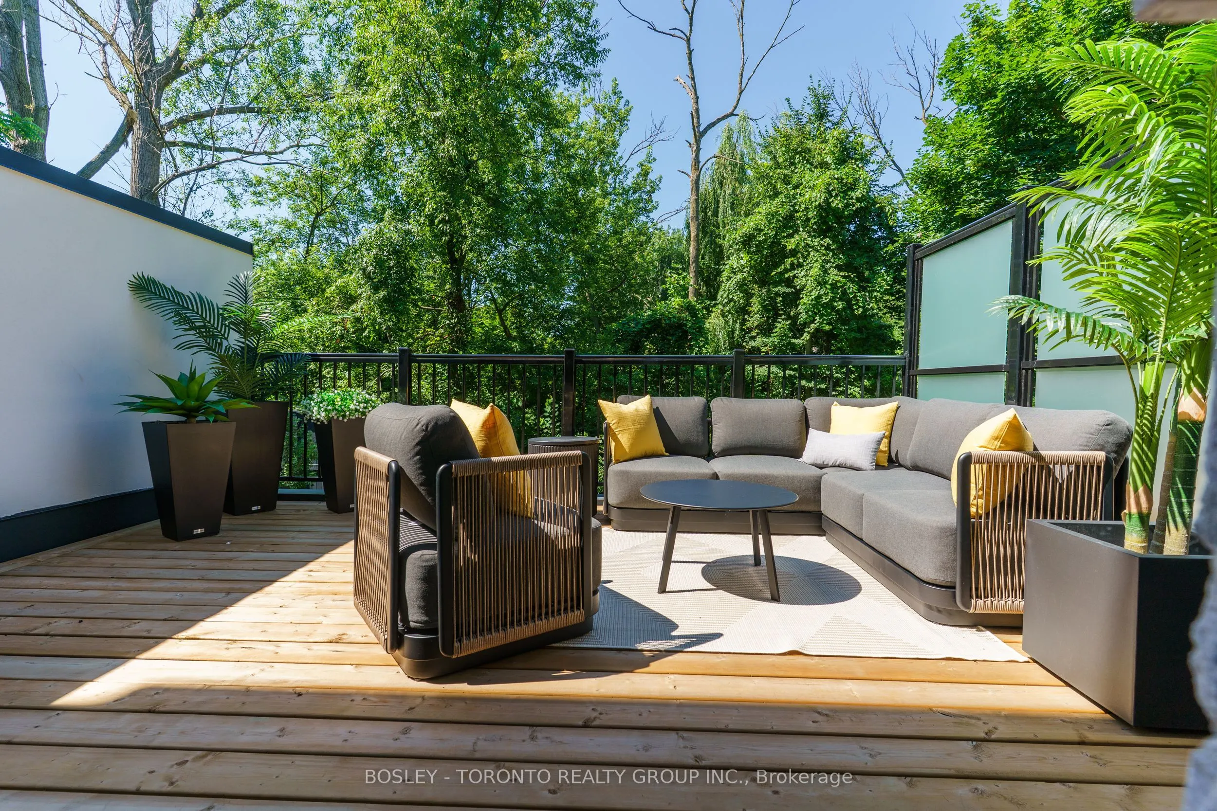 1138 Mona Road, #18