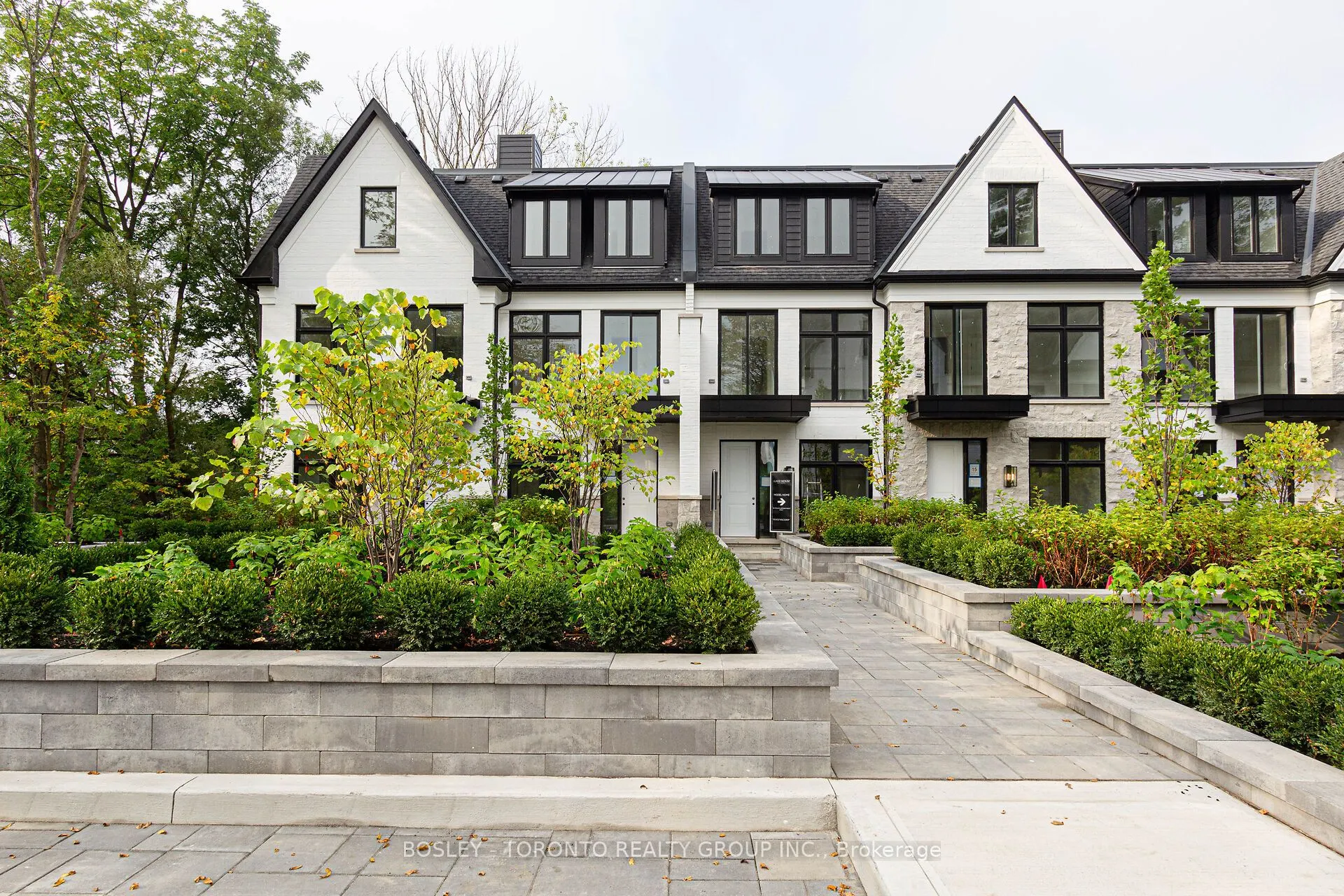 1138 Mona Road, #18