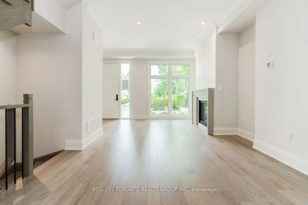 1138 Mona Road, #18