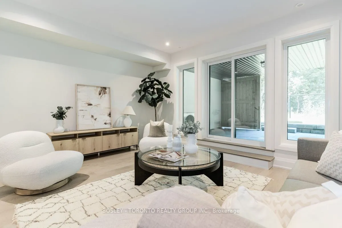 1138 Mona Road, #18