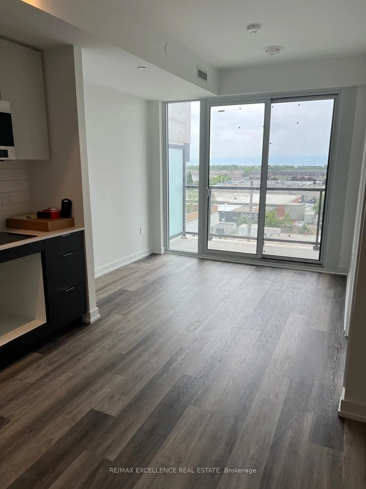 6 Chartwell Road, #608