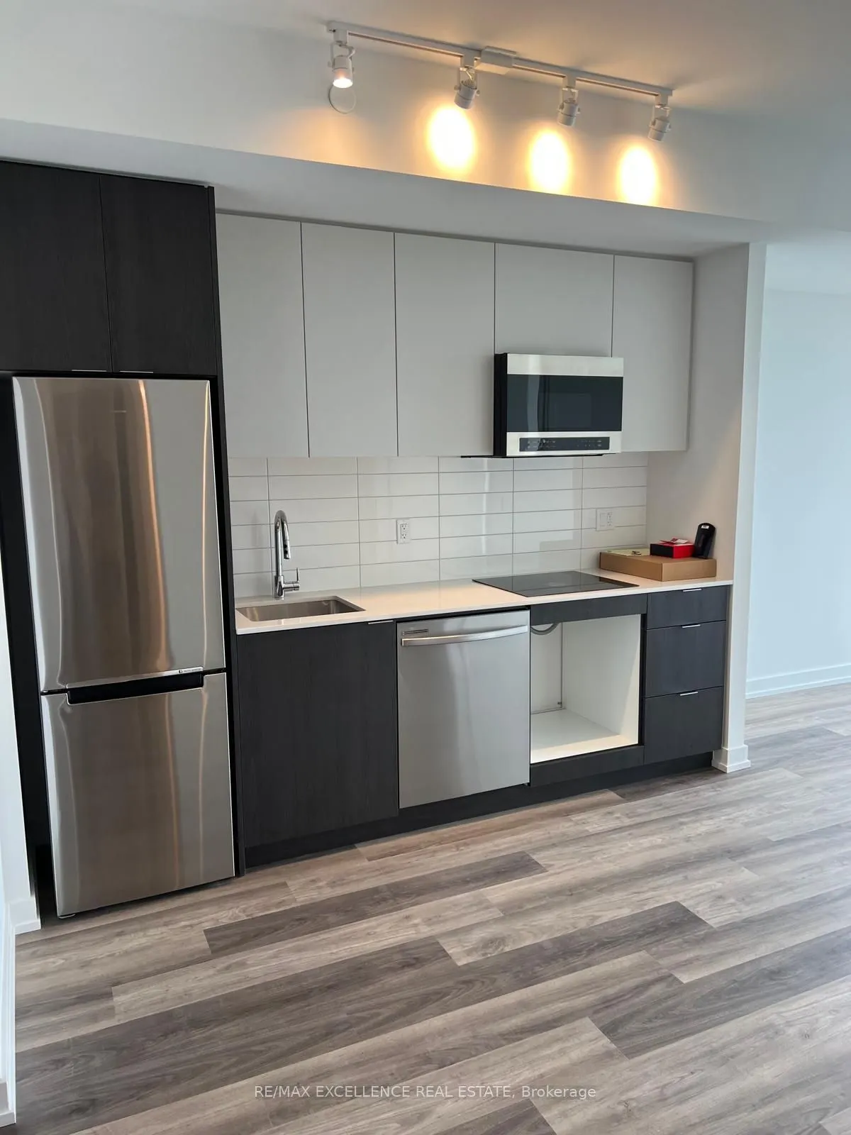 6 Chartwell Road, #608