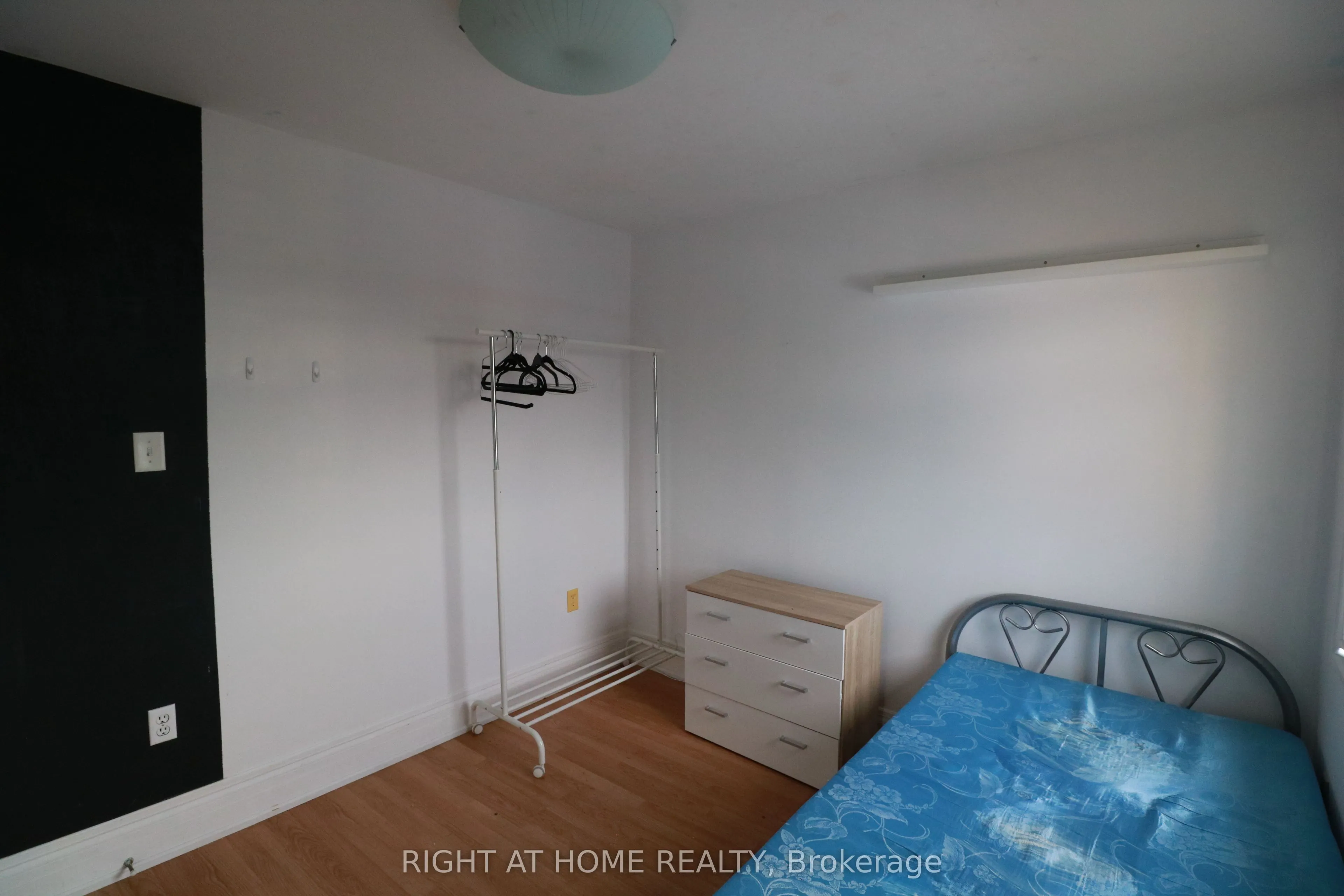 2083 Davenport Road, #Upper