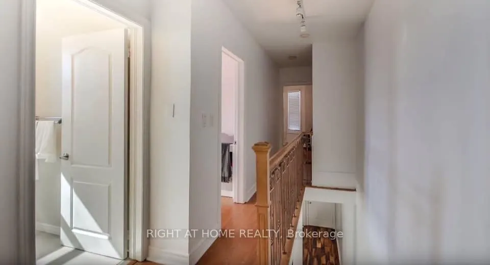2083 Davenport Road, #Upper