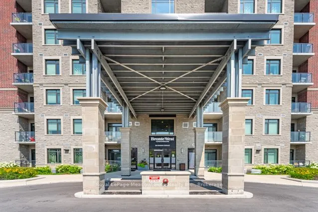 830 Megson Terrace, #422