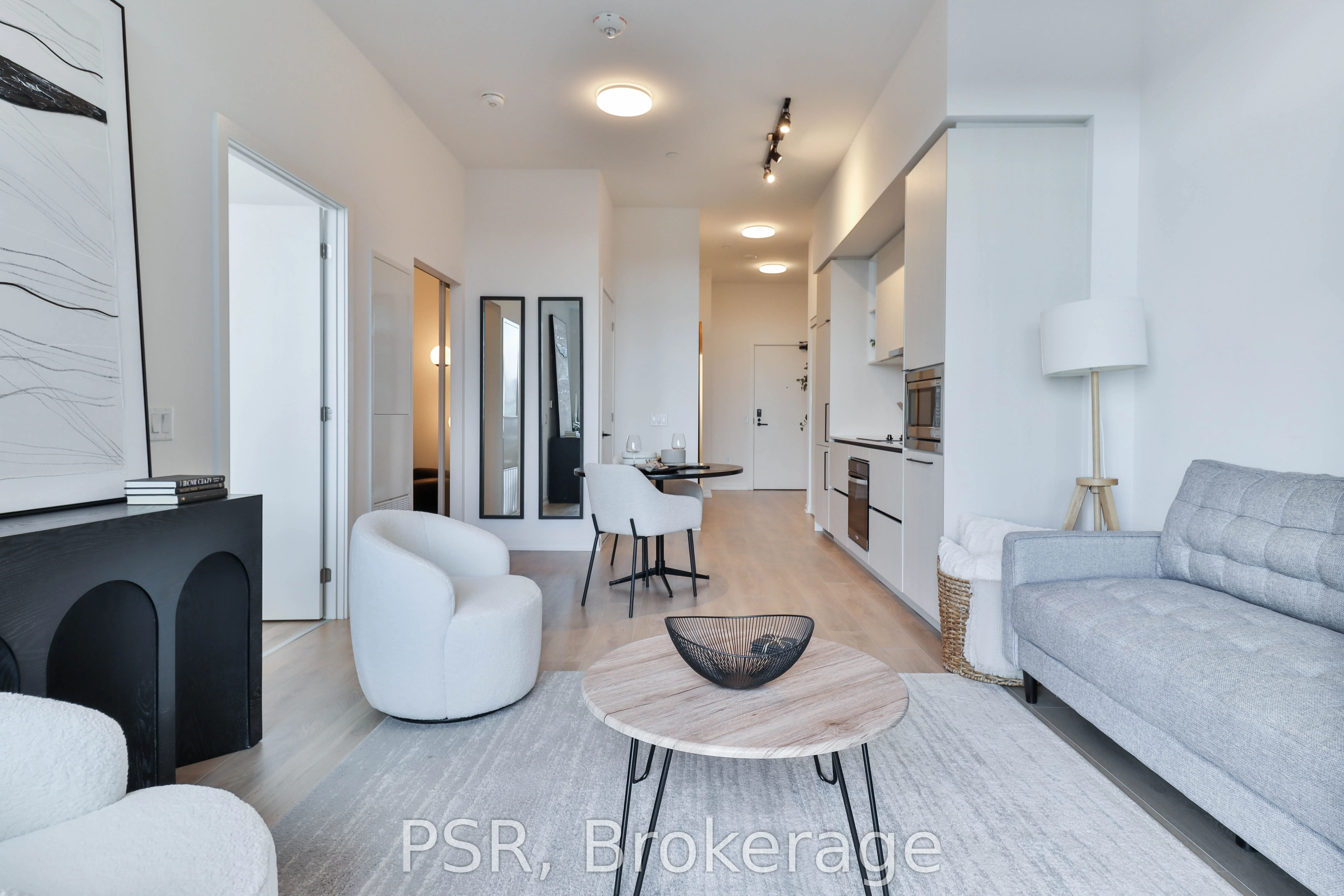 1285 Dupont Street, #702