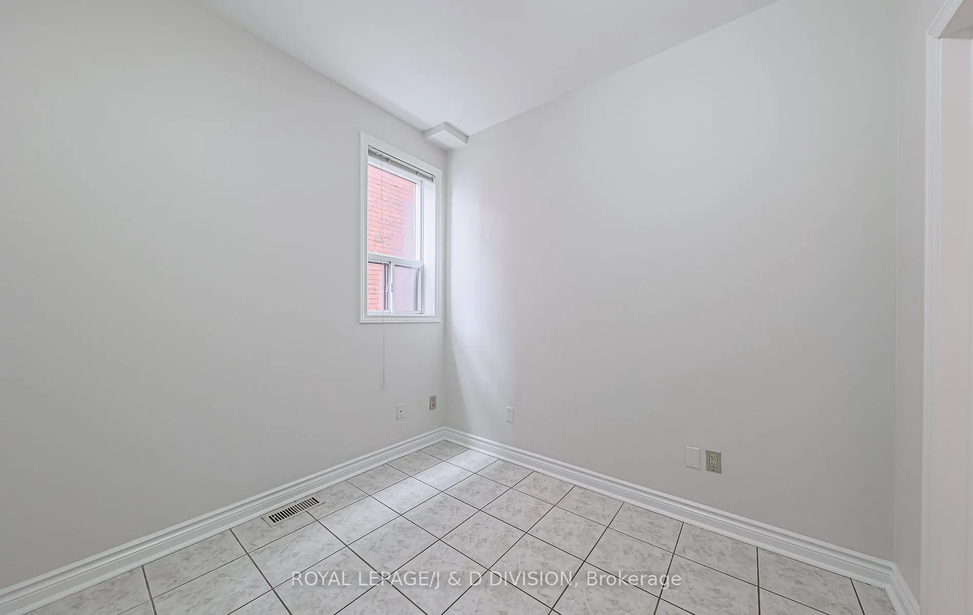484 Concord Avenue, #Main