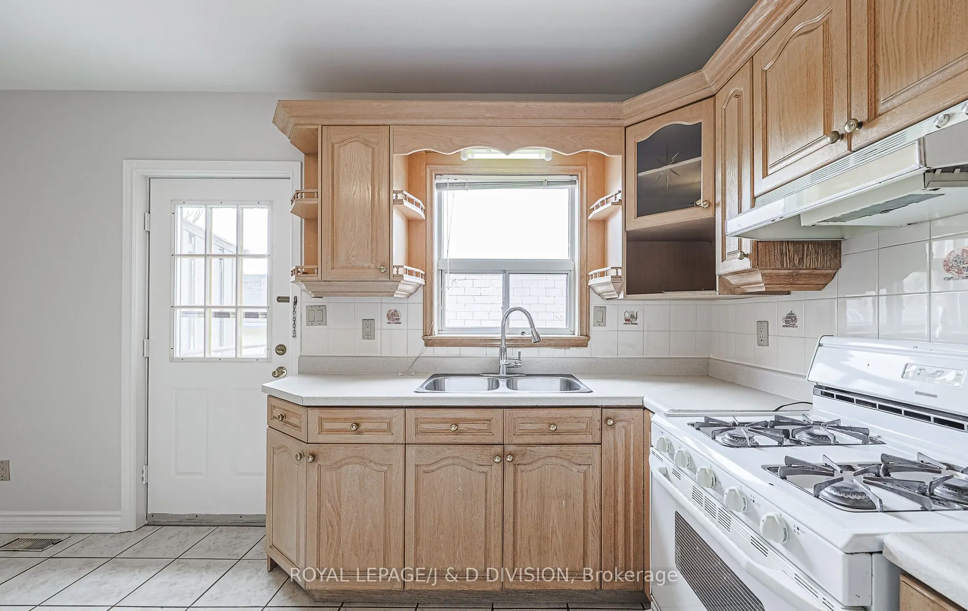 484 Concord Avenue, #Main