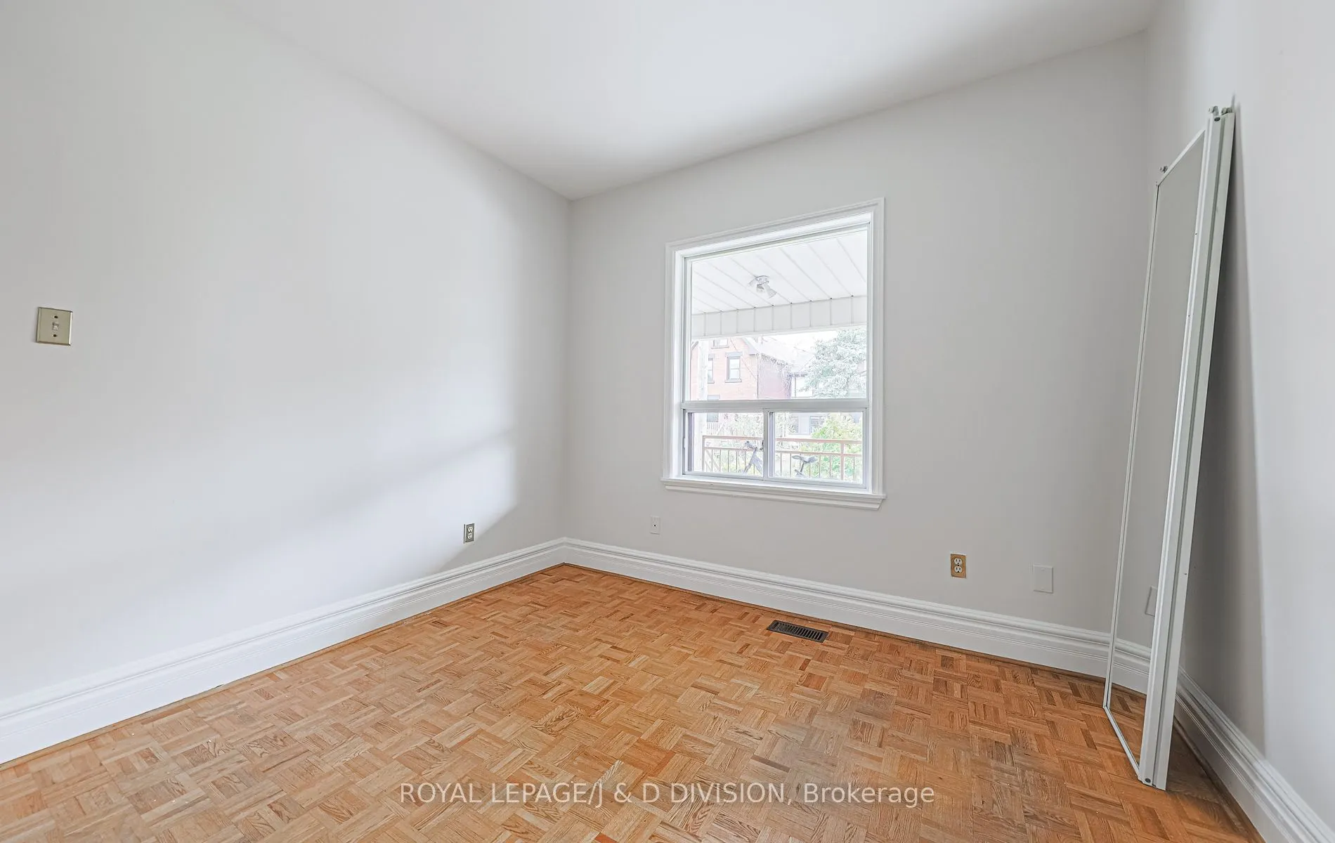 484 Concord Avenue, #Main