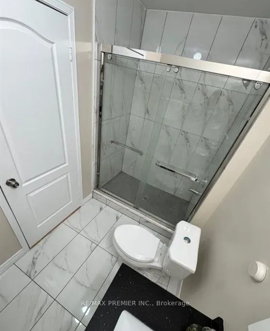 8 Silver Egret Road, #Main