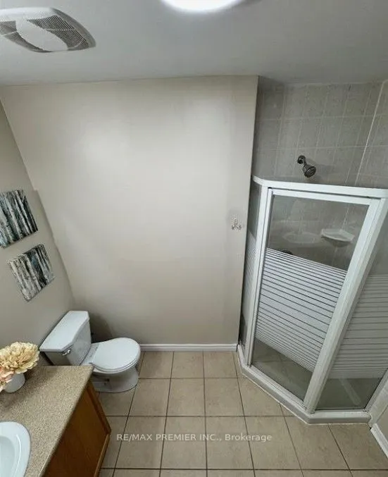 8 Silver Egret Road, #Main