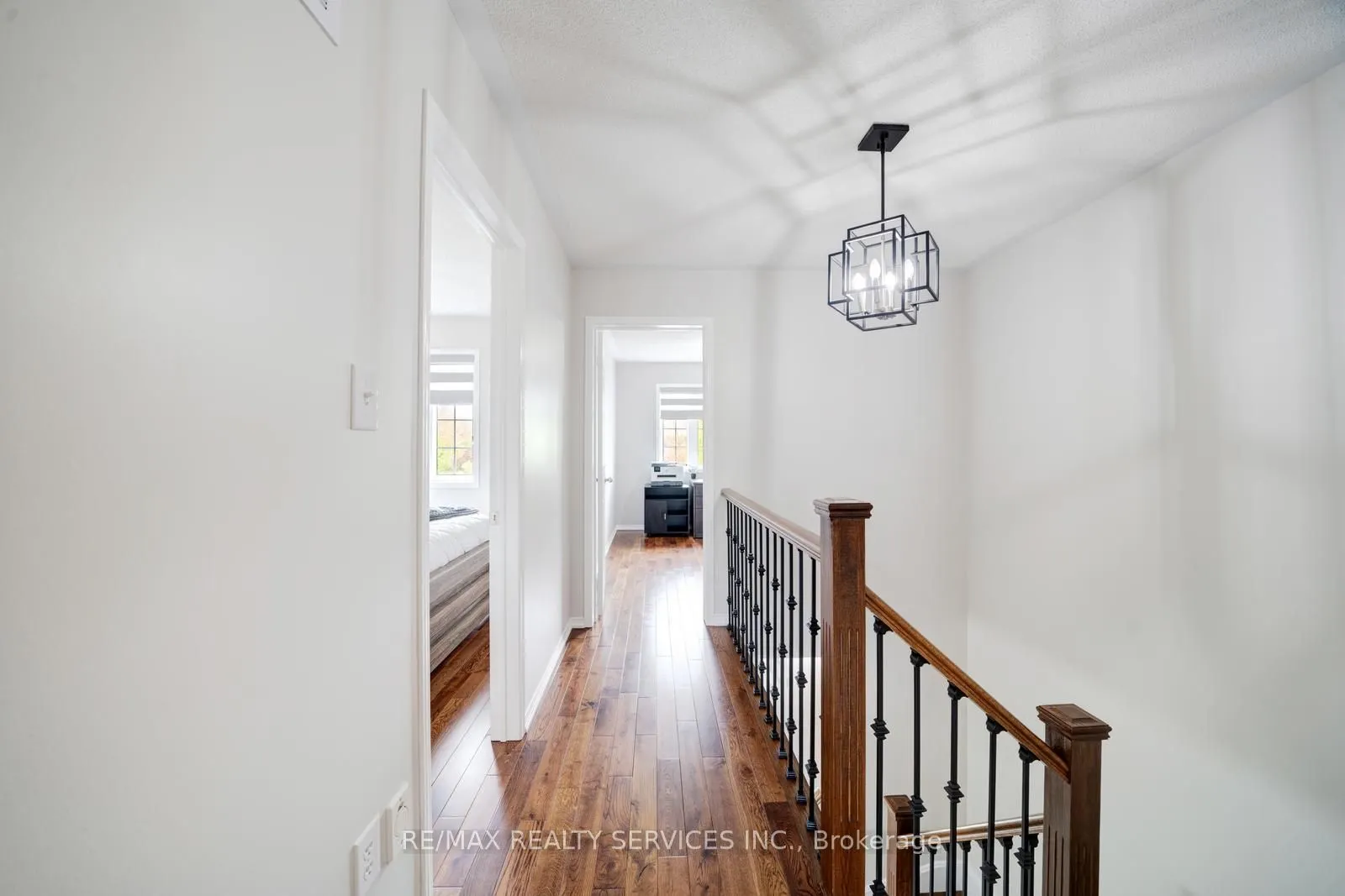 49 Woodcote Crescent