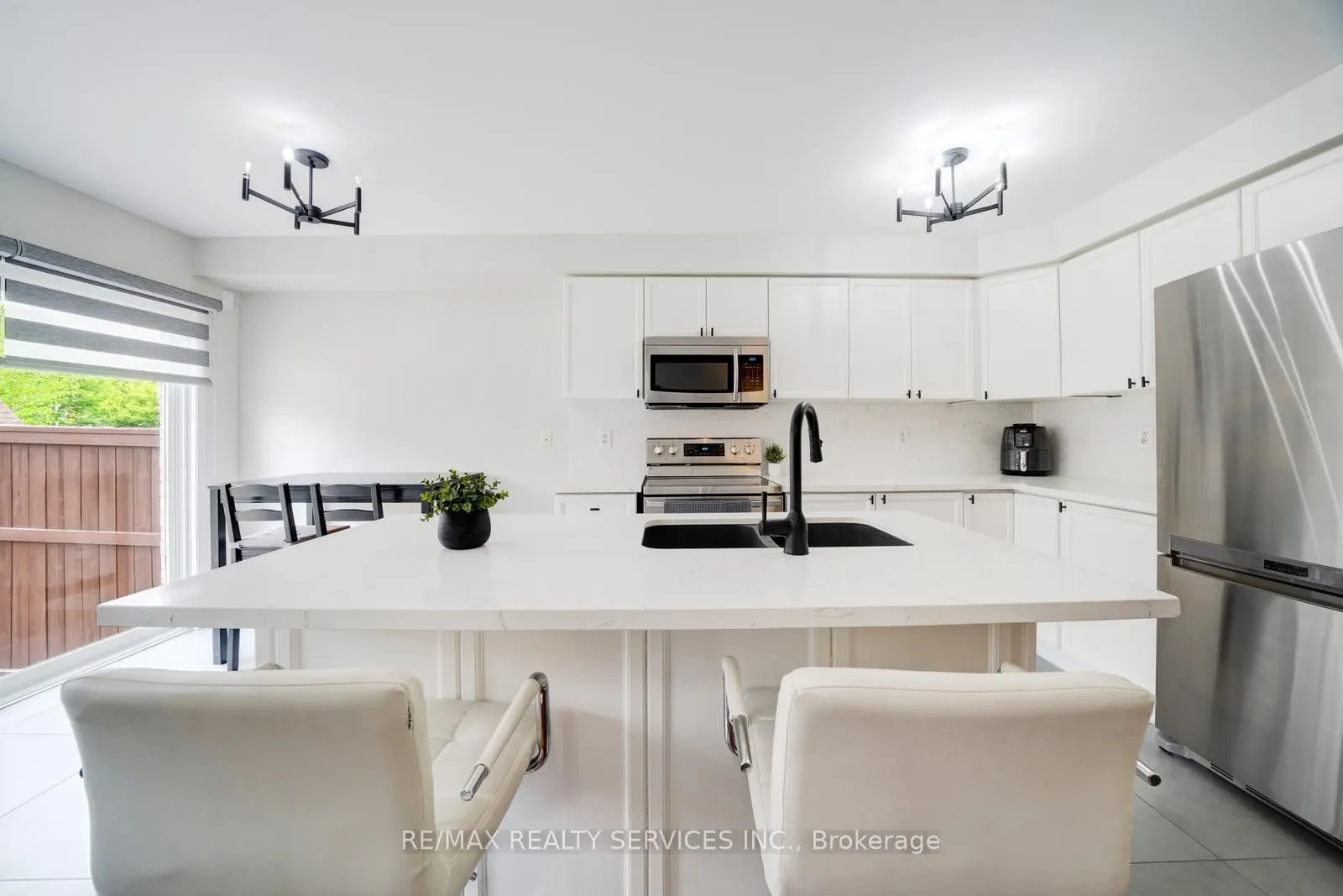 49 Woodcote Crescent