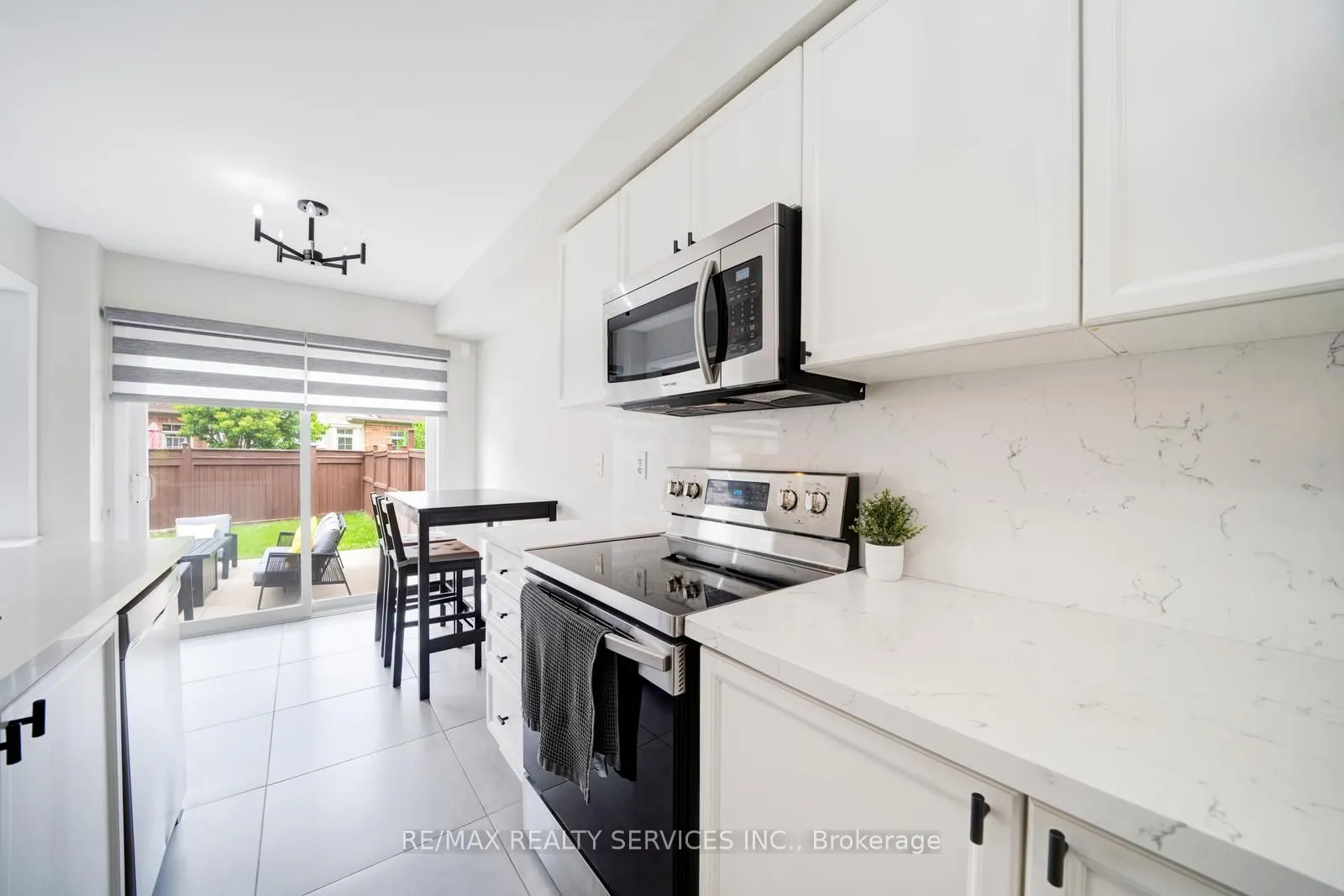 49 Woodcote Crescent