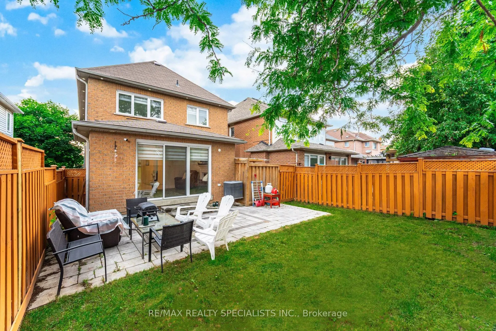 33 Asterwind Crescent